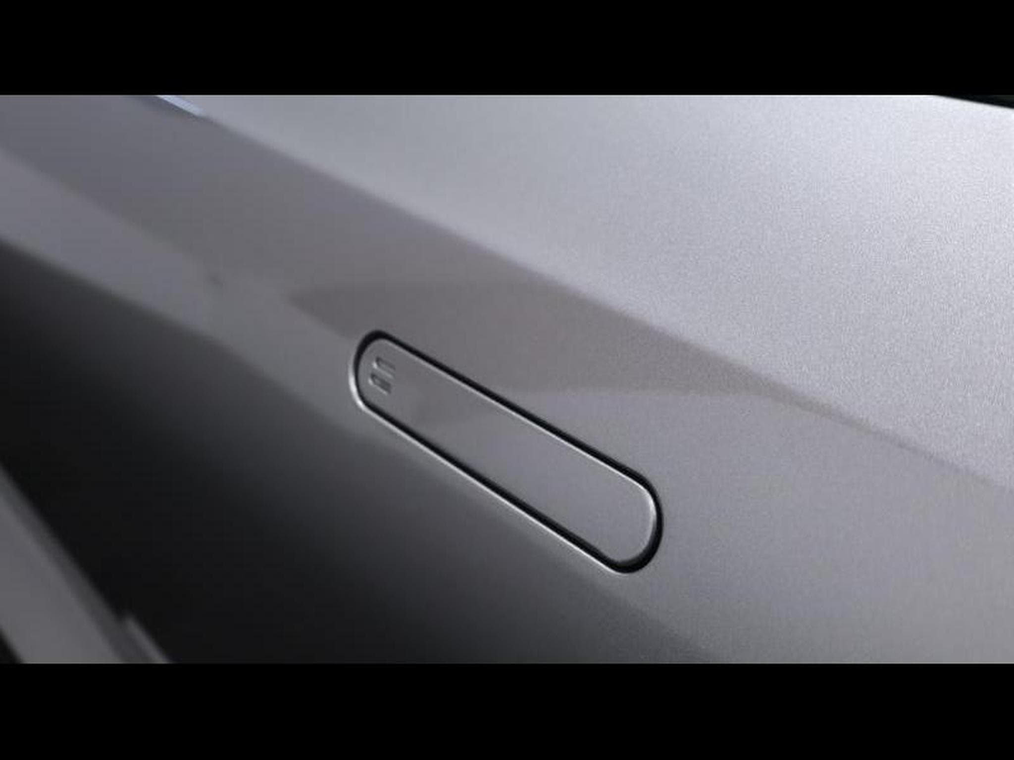 Aston-Martin DB12 4.0 V8 Coupé (2024) - Photo 37