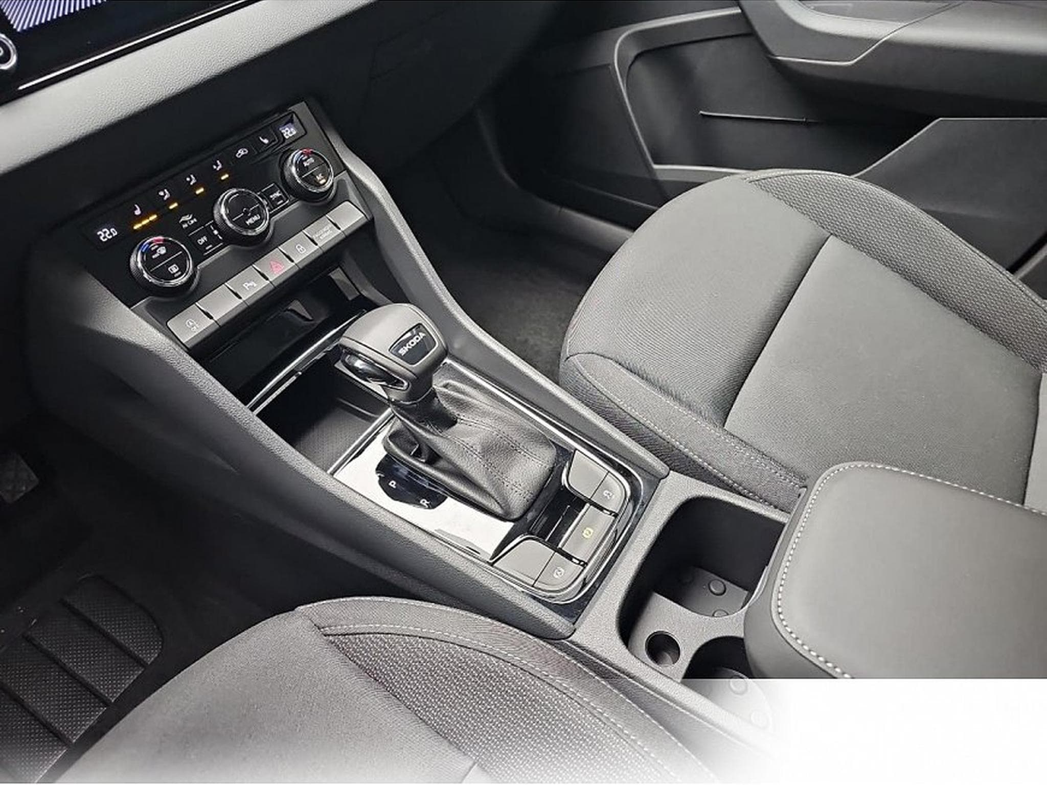 Skoda Karoq (2026) - Foto 11