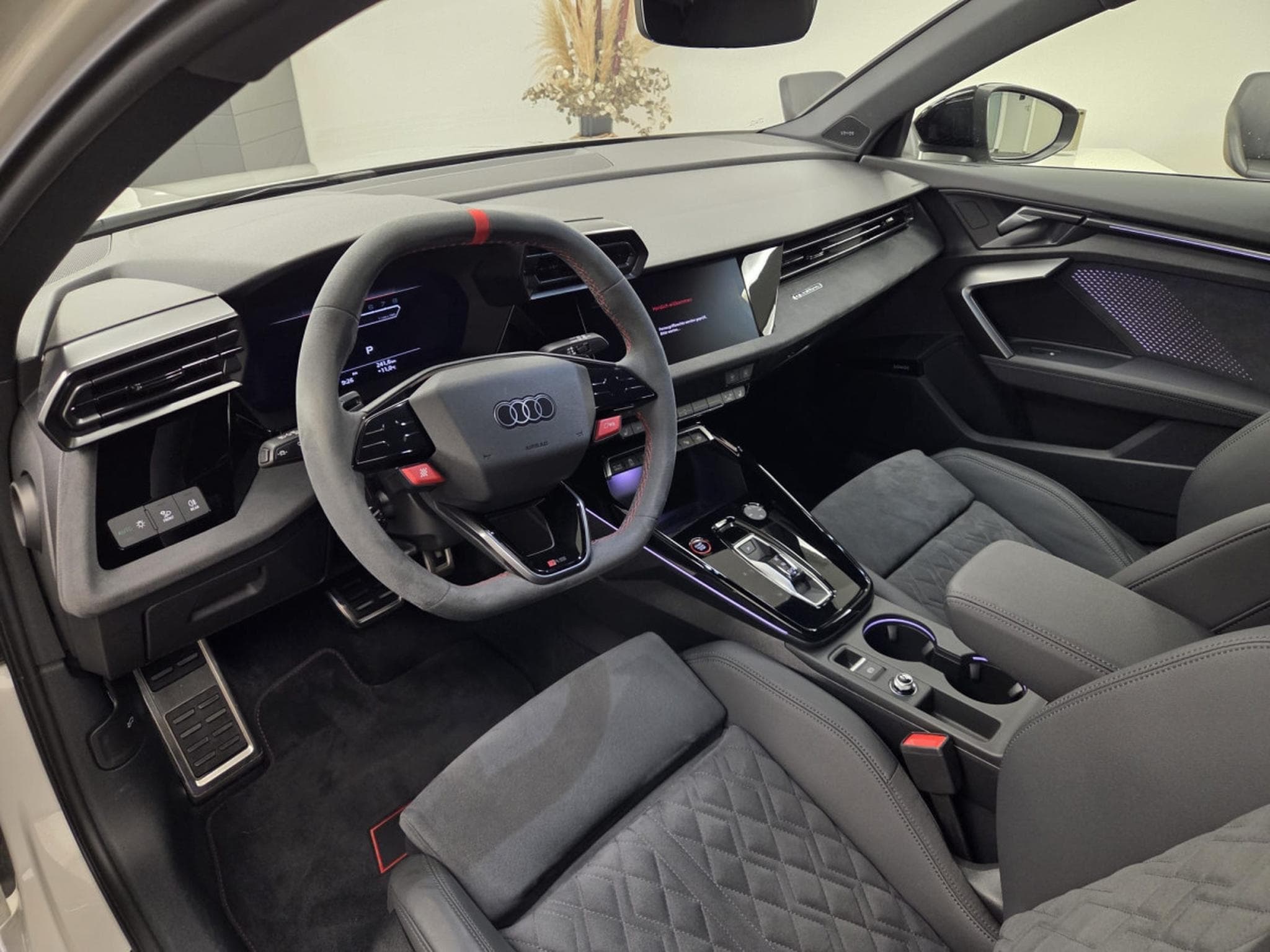 Audi RS3 Sportback 2.5 TFSI quattro 400 CH / 294 kW S tronic (2025) - Photo 4