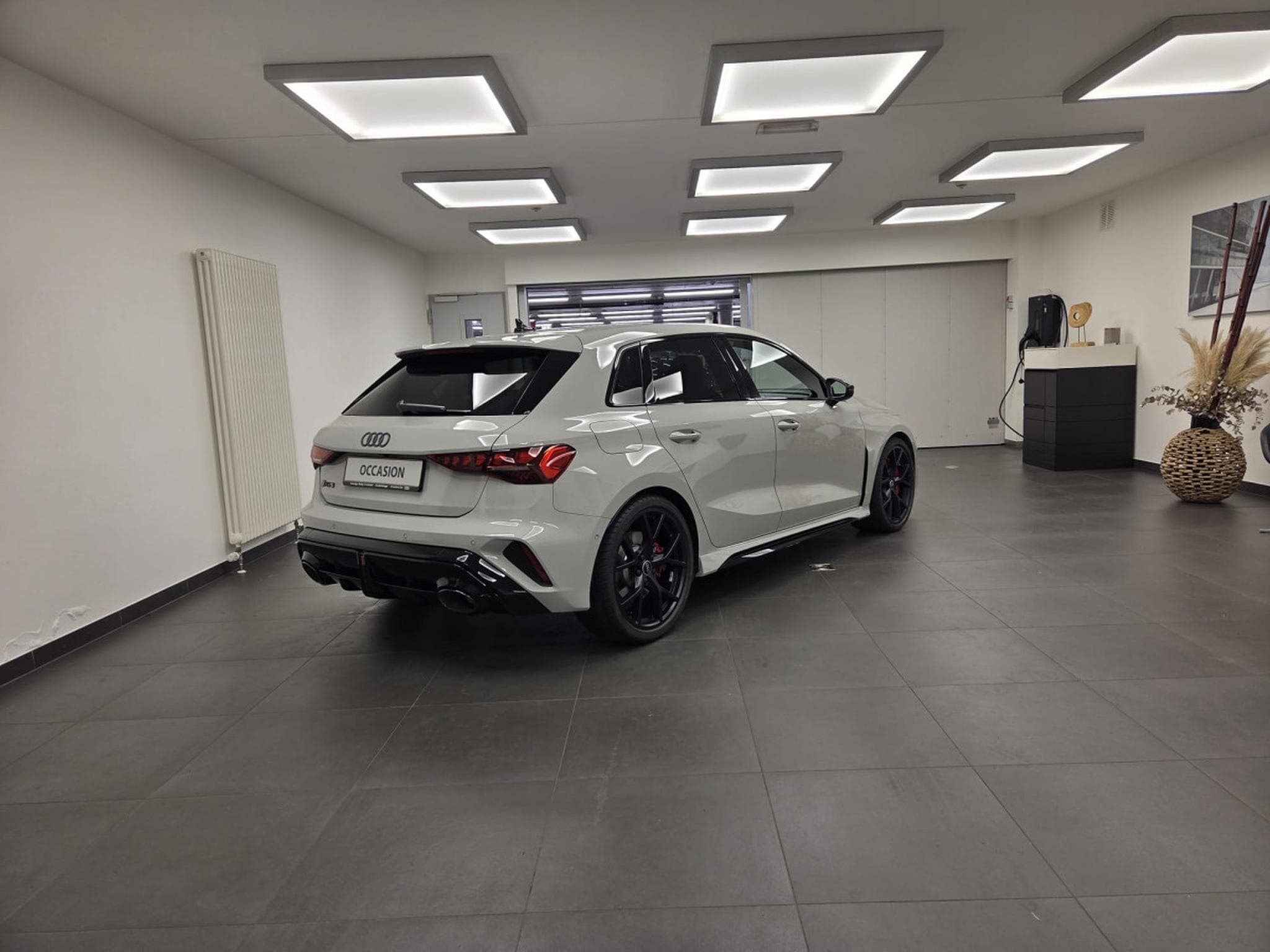 Audi RS3 Sportback 2.5 TFSI quattro 400 CH / 294 kW S tronic (2025) - Photo 7