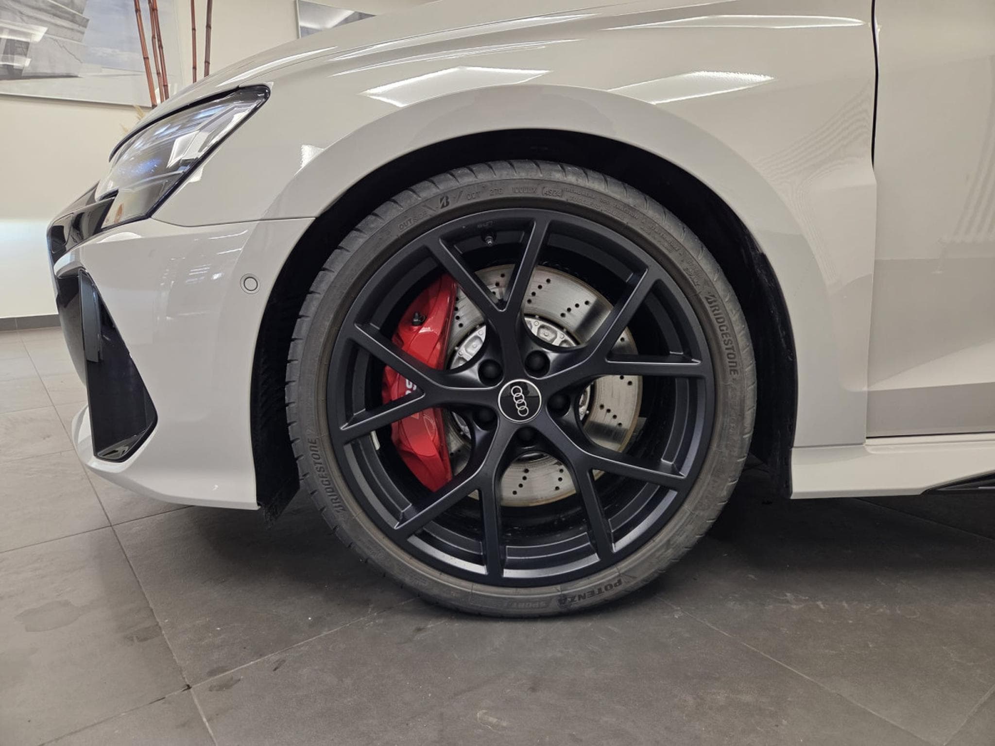 Audi RS3 Sportback 2.5 TFSI quattro 400 CH / 294 kW S tronic (2025) - Photo 9