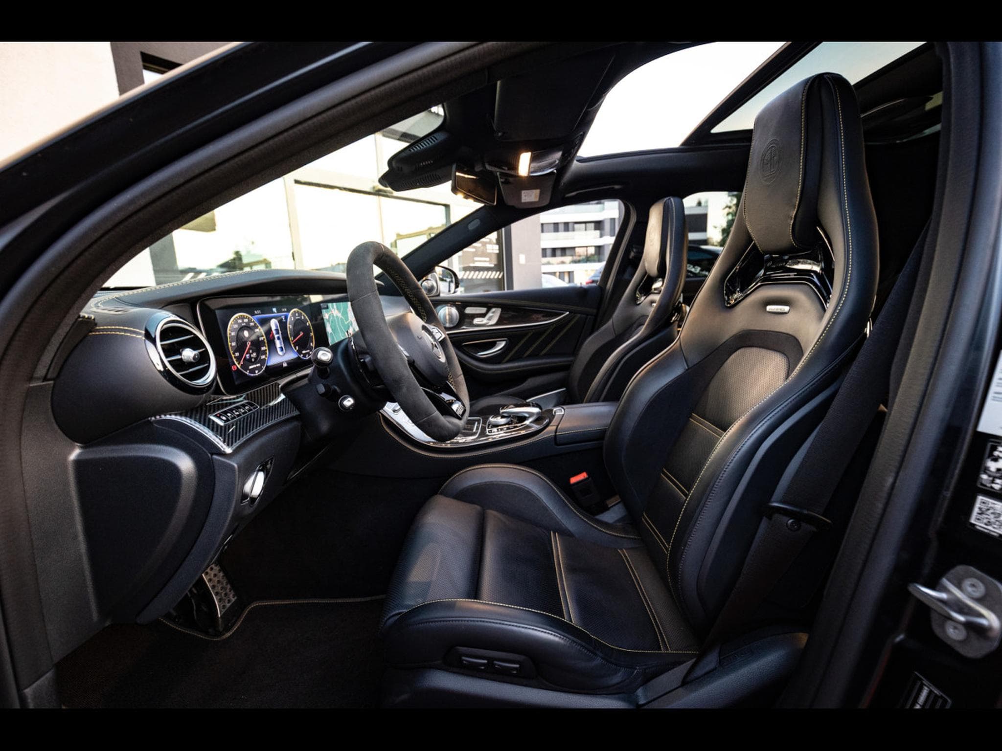 Mercedes E 63 AMG S LIMOUSINE 4MATIC EDITION 1 - DESIGNO MAGNO NIGHT BLACK (2017) - Photo 11