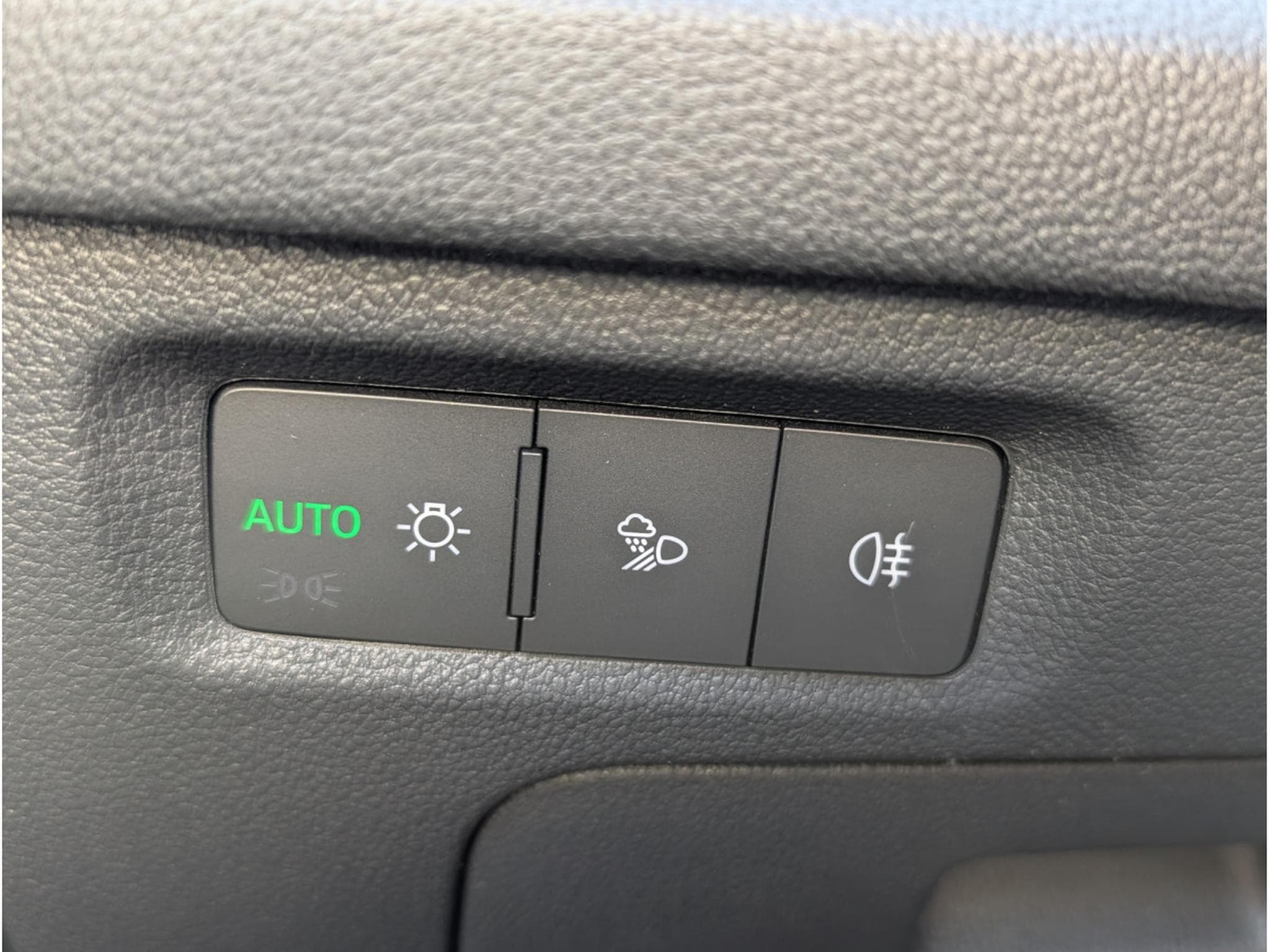 Skoda Octavia 2.0 TSI 265 CH VRS DSG (2024) - Photo 17