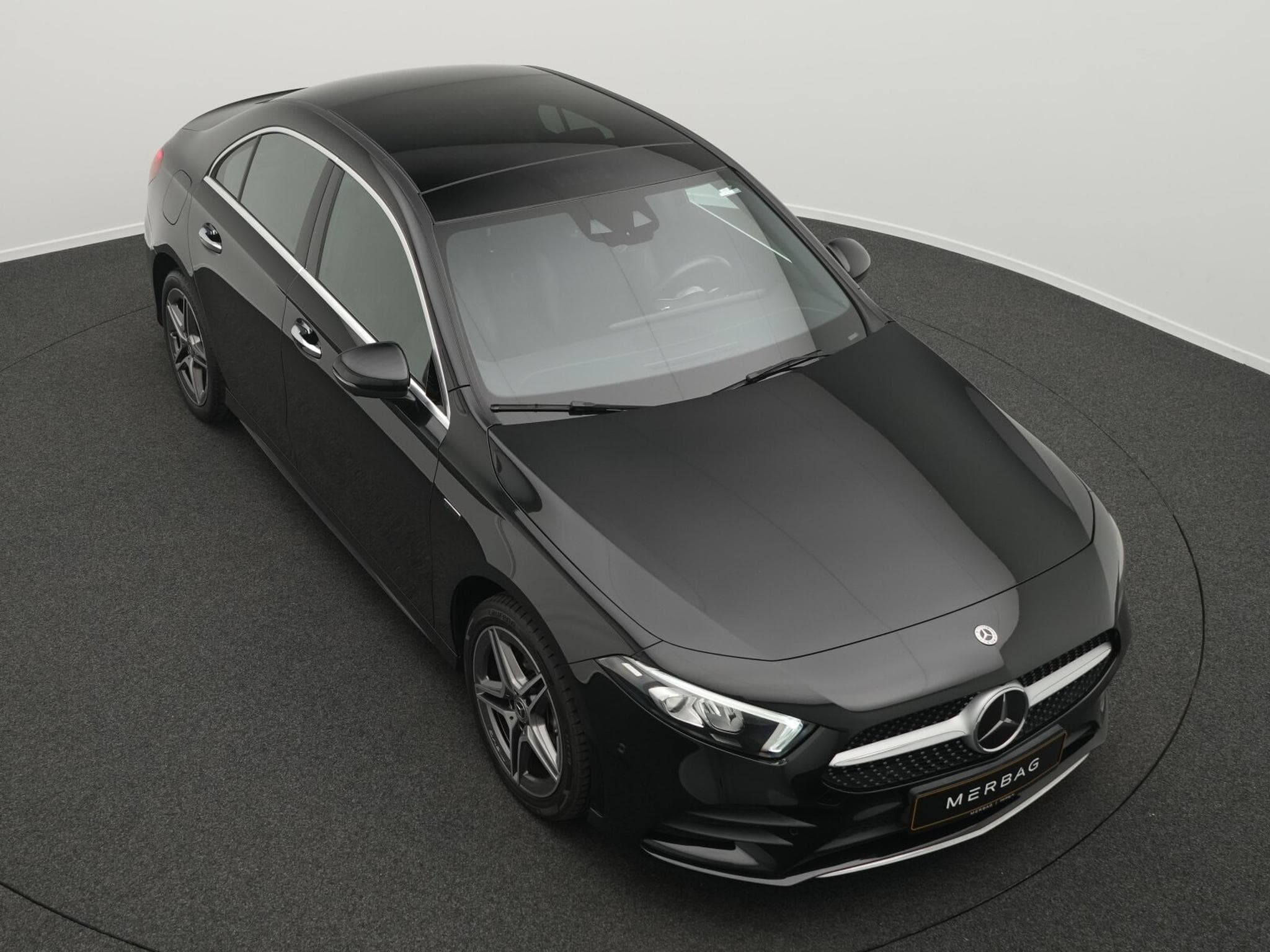 Mercedes A 250 e AMG-Line Lim LED+Pano+360°+Ambi (2021) - Photo 12