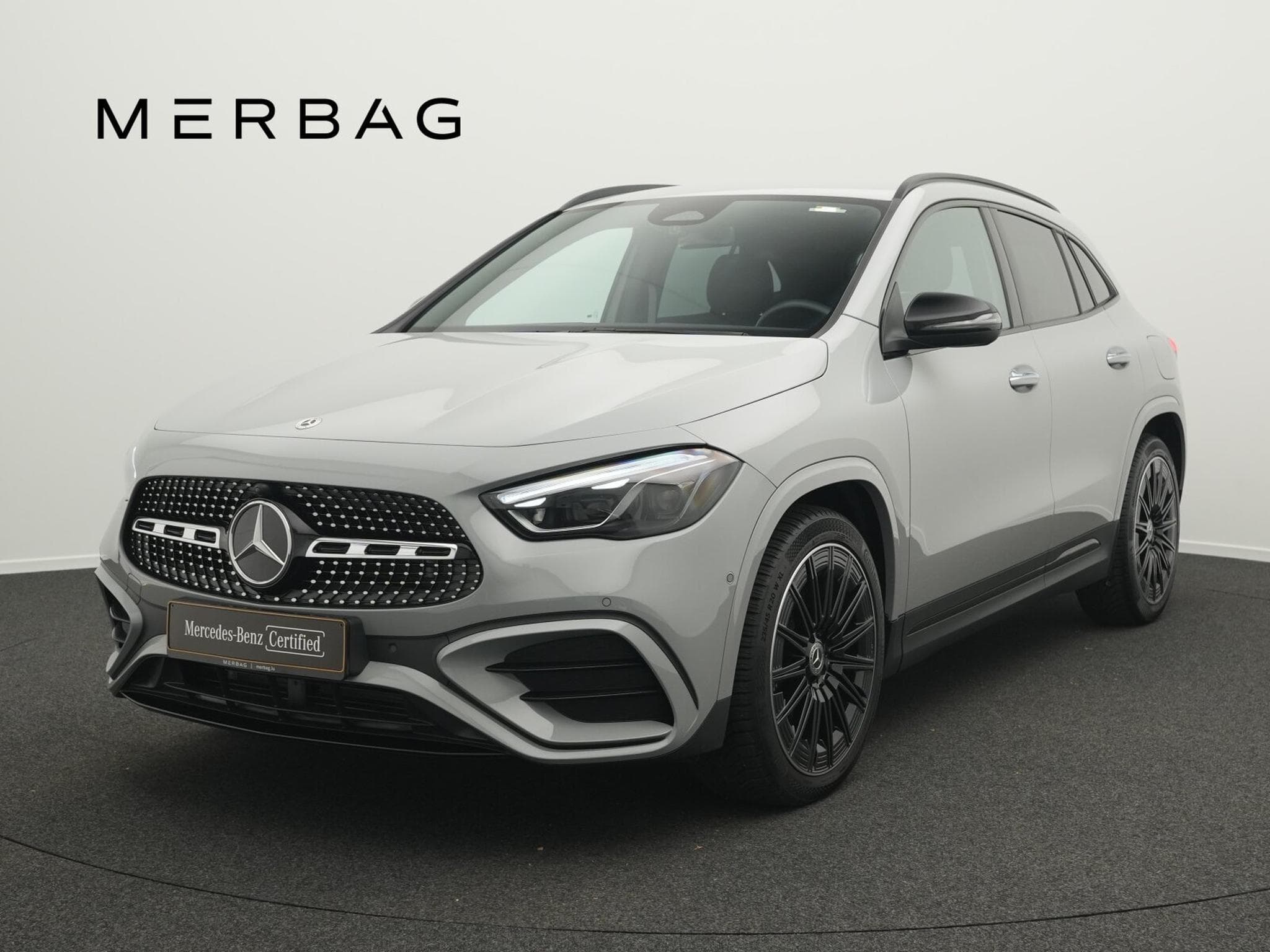 Mercedes GLA 200 d AMG-Line Multi+Kamera+Night+20"+MBUX (2025) - Photo 1