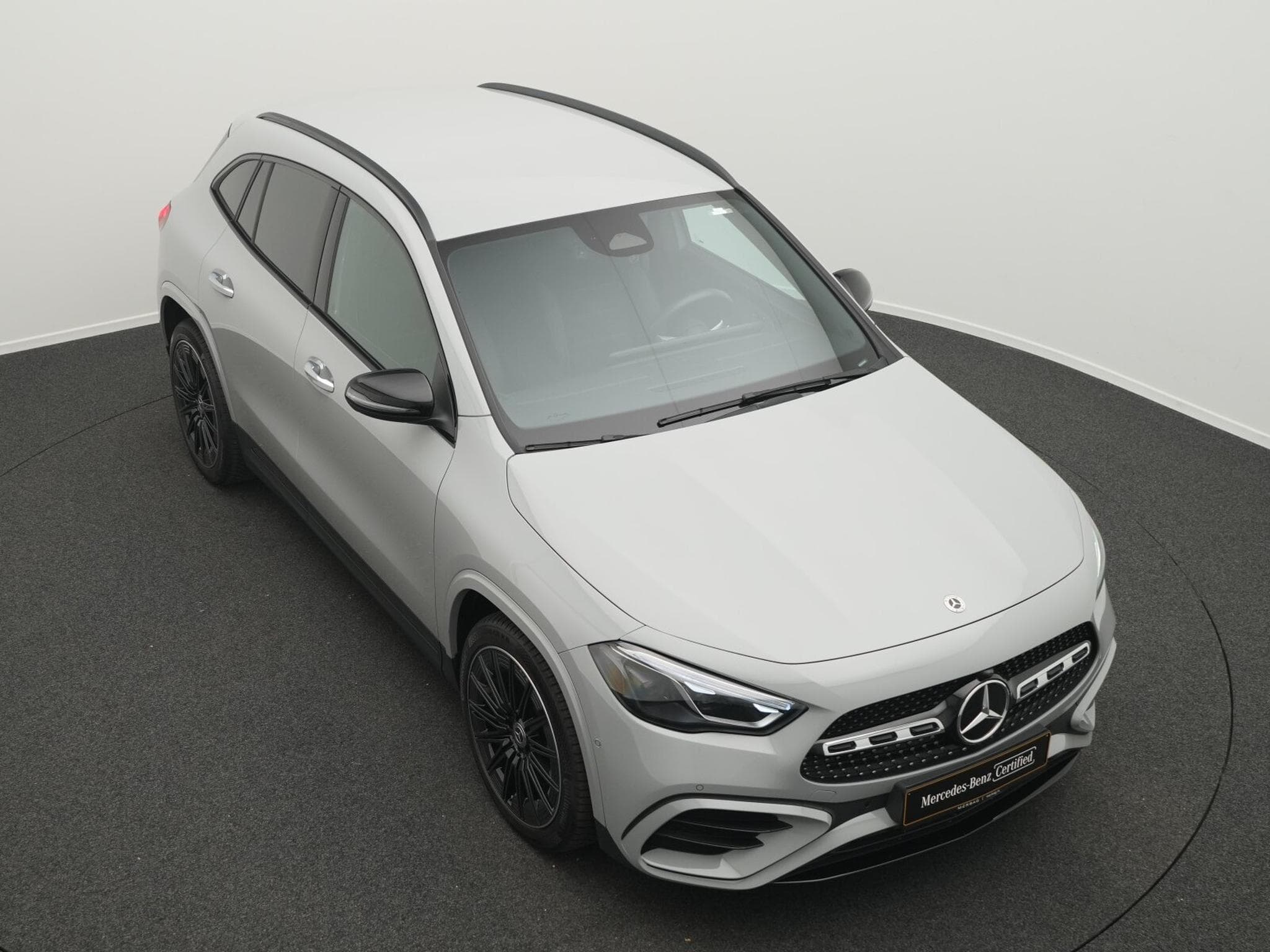 Mercedes GLA 200 d AMG-Line Multi+Kamera+Night+20"+MBUX (2025) - Photo 12
