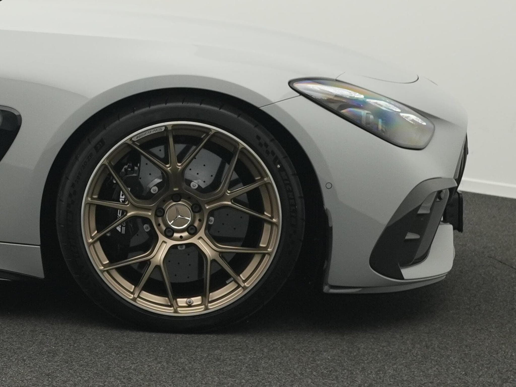 Mercedes GT 63 PRO 4M Aero+Carbon+Perform+Keramik (2026) - Photo 8