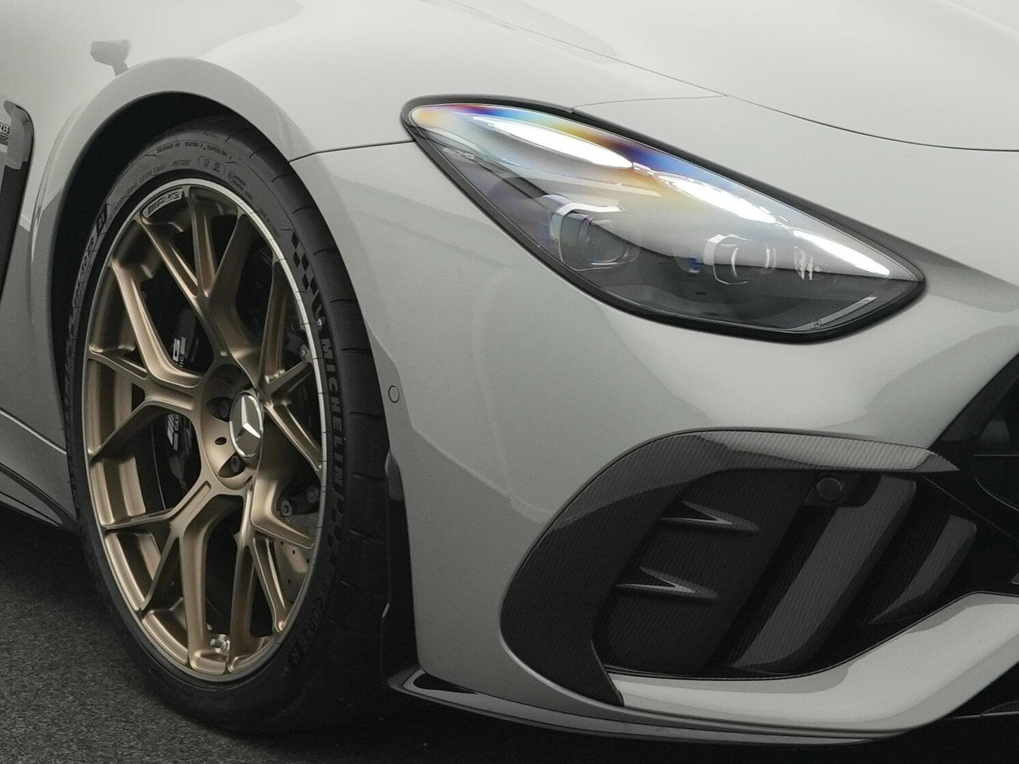 Mercedes GT 63 PRO 4M Aero+Carbon+Perform+Keramik (2026) - Photo 9