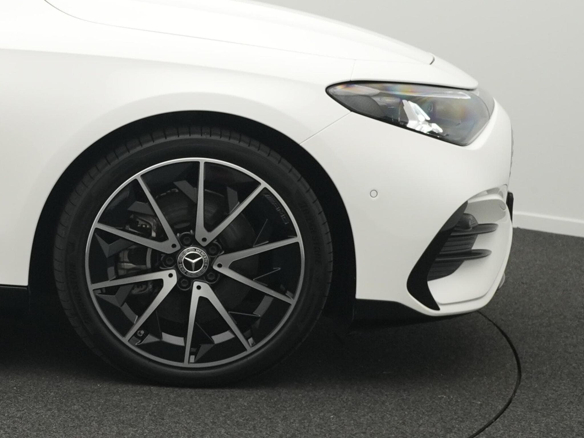 Mercedes CLA 250 + AMG-Line Multi+Pano+Kamera+Night+Memo (2025) - Photo 8