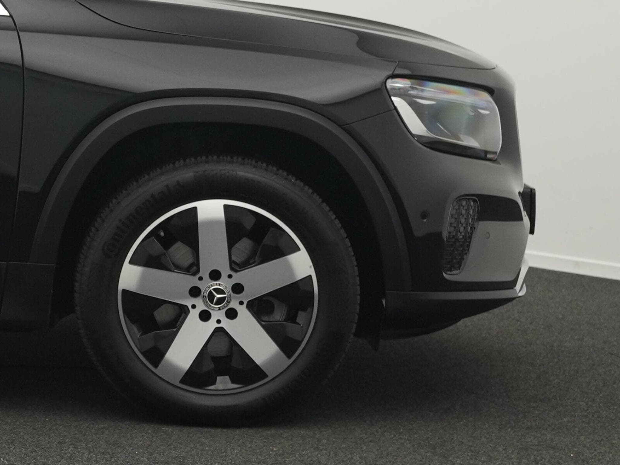 Mercedes GLB 180 d Progressive LED+Kamera+EasyPack+18" (2025) - Photo 8