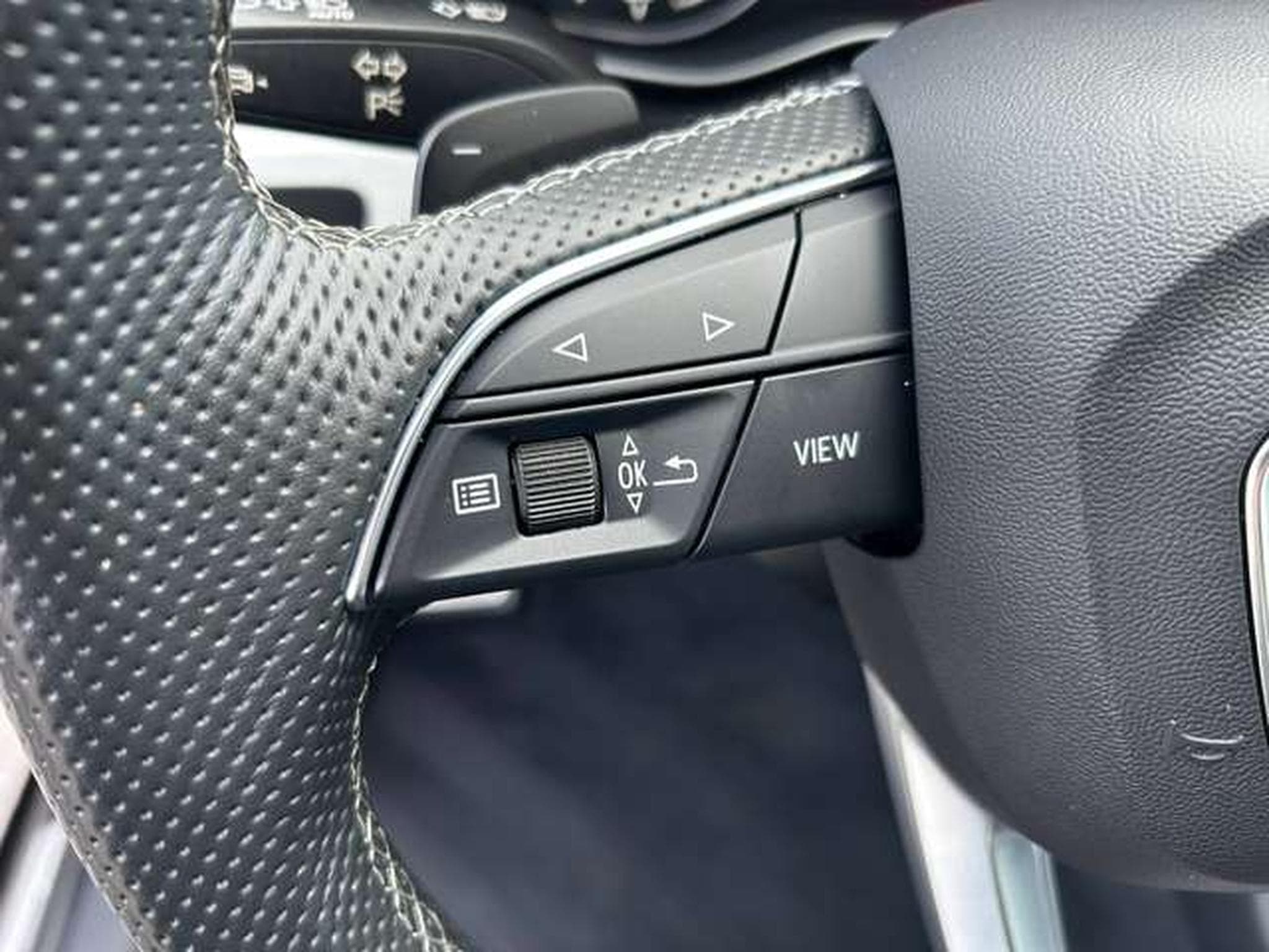 Audi A5 2.0 TFSI 150 CV S-TRONIC (2023) - Photo 13