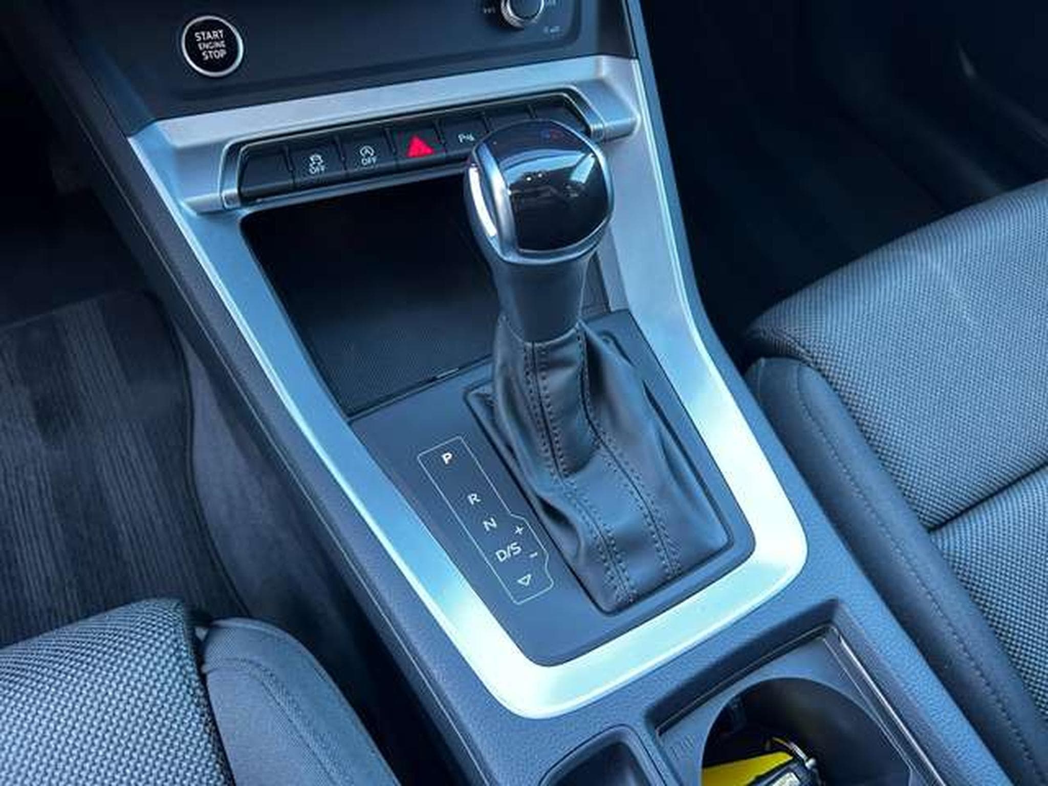 Audi Q3 1.5 TFSI 150 CV S-TRONIC (2025) - Photo 10