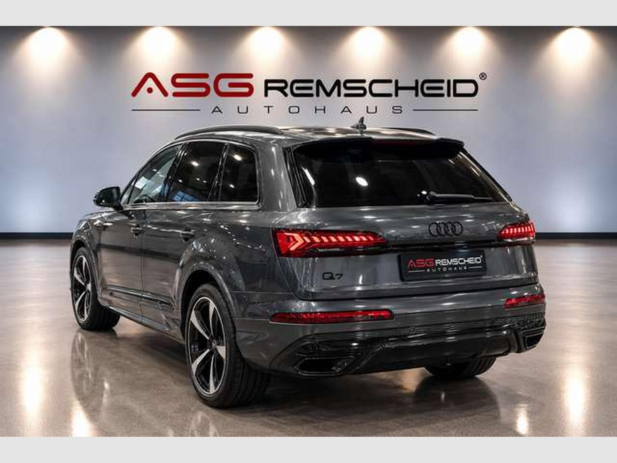 Audi Q7 50 TDI q S line 1H *21 *B&O*HUD*LUFT*7Sitzer (2022) - Photo 2