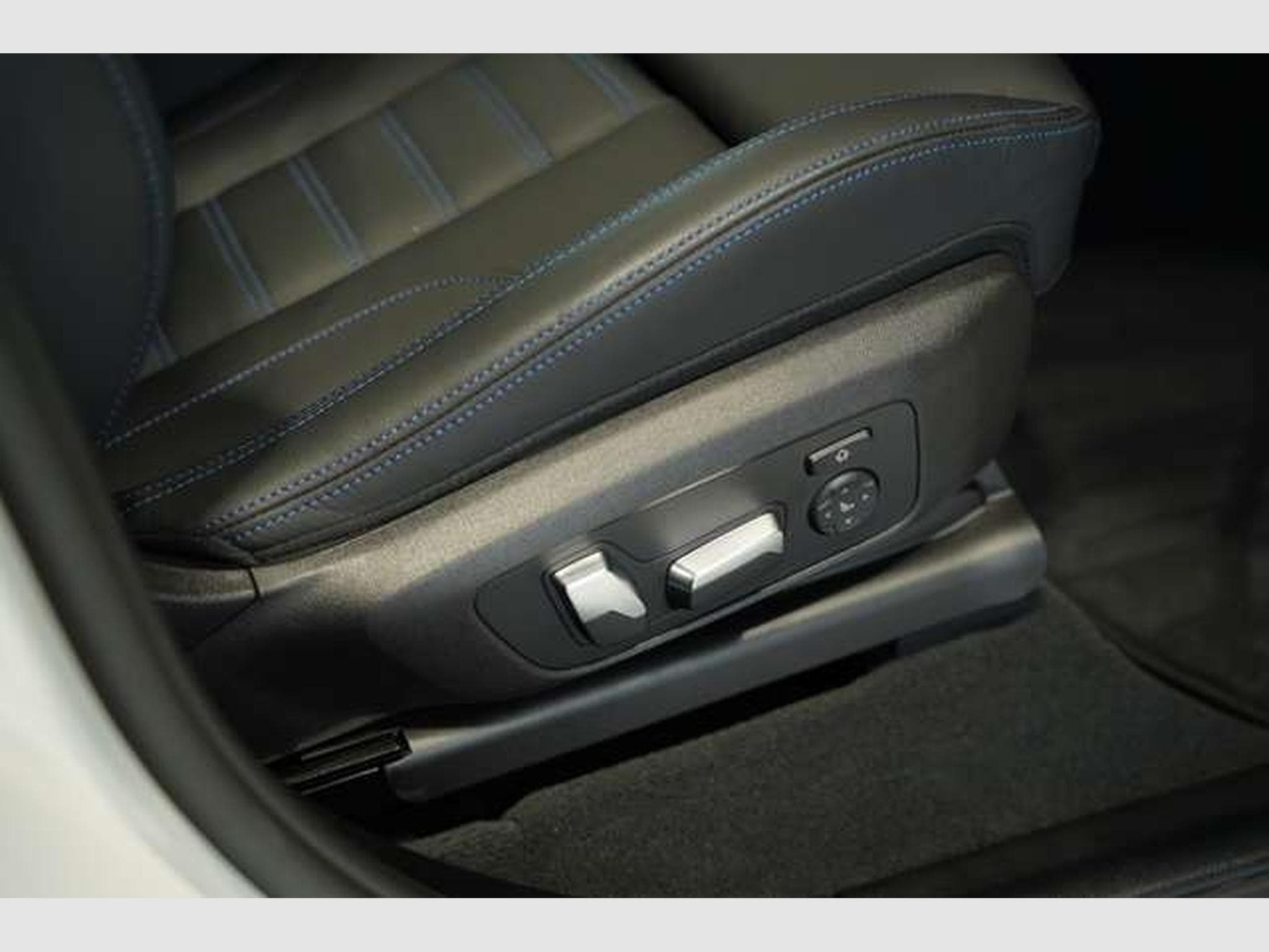 BMW X3M i *1.Hand *21 *Schale *Pano *H&K *AHK (2023) - Photo 15