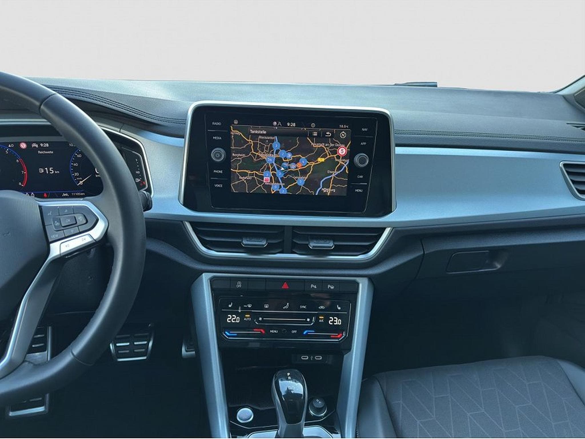 VW T-Roc (2025) - Photo 16