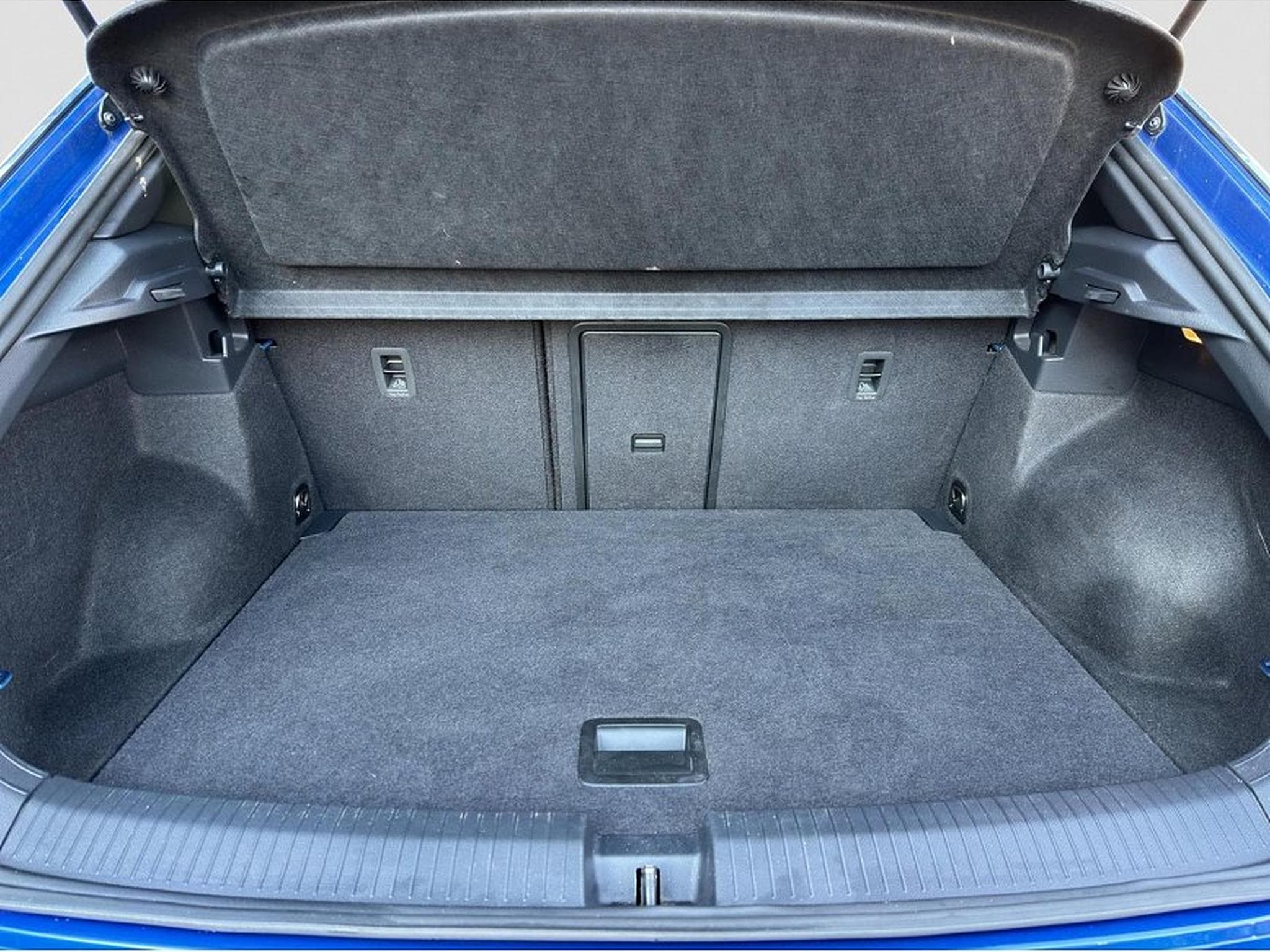 VW T-Roc (2025) - Photo 21