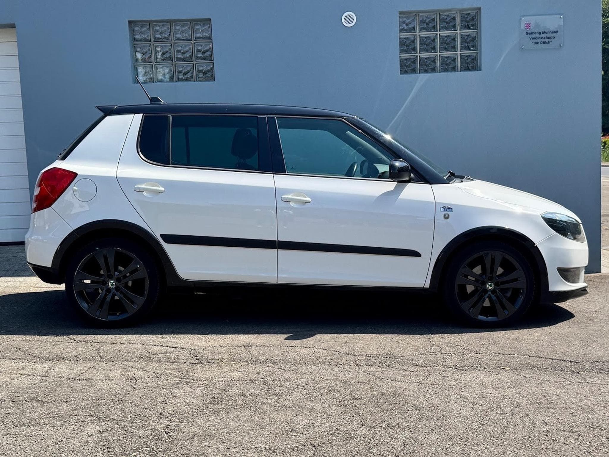 Skoda Fabia 1.6 TDI 105 MONTE CARLO (2011) - Photo 13