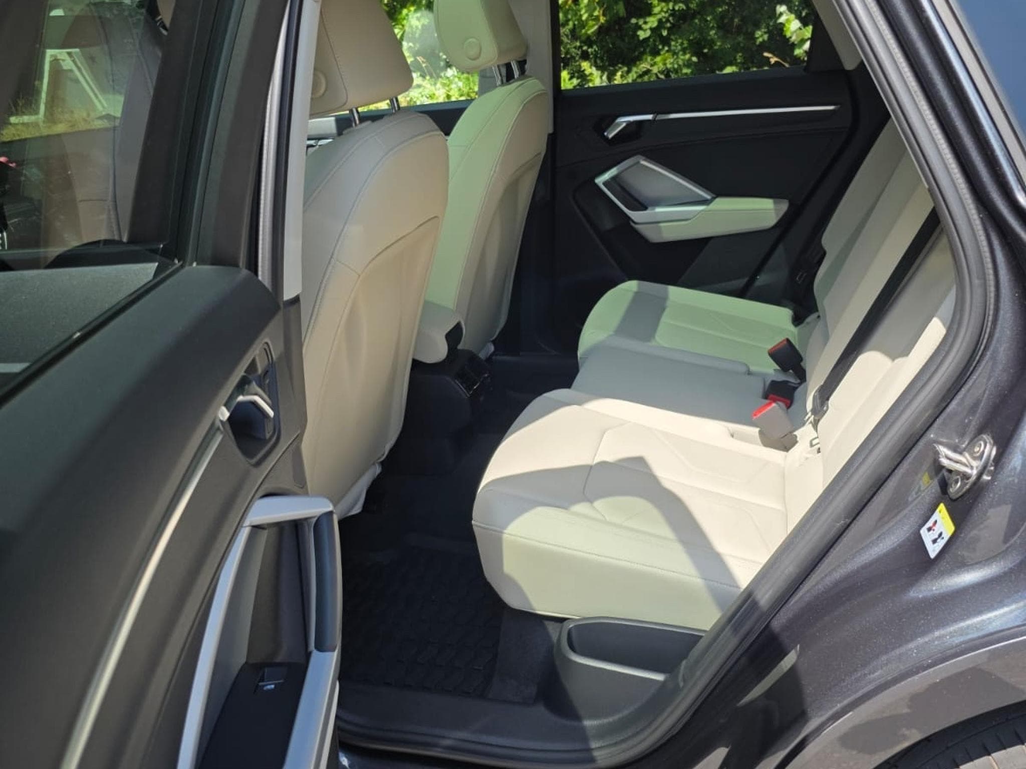 Audi Q3 S-Line (2021) - Photo 3