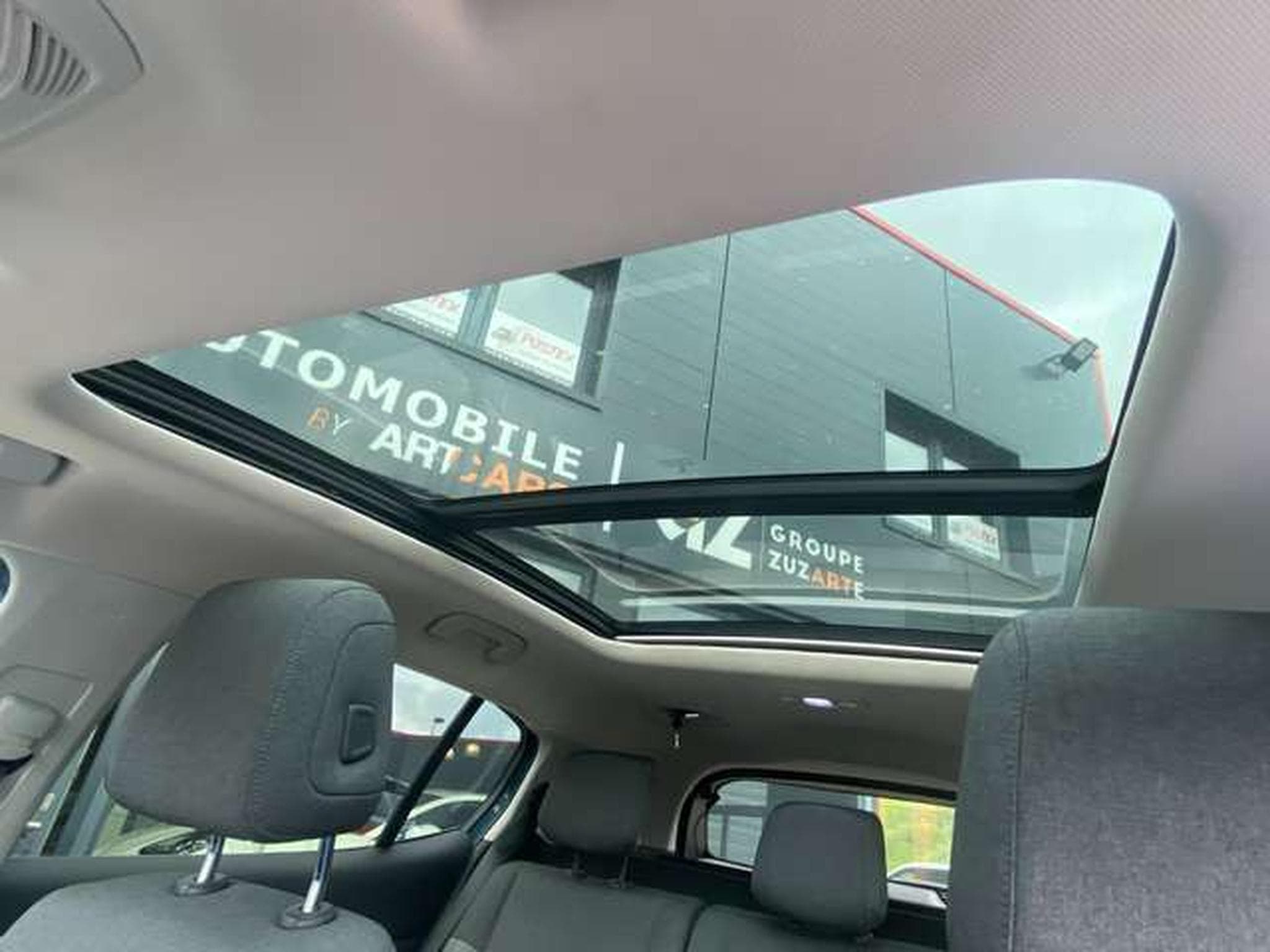 Citroën C5 Aircross BlueHDI 130 BVA S-Pack JUSQU'A 48 MOIS DE GARANTIE (2019) - Photo 15