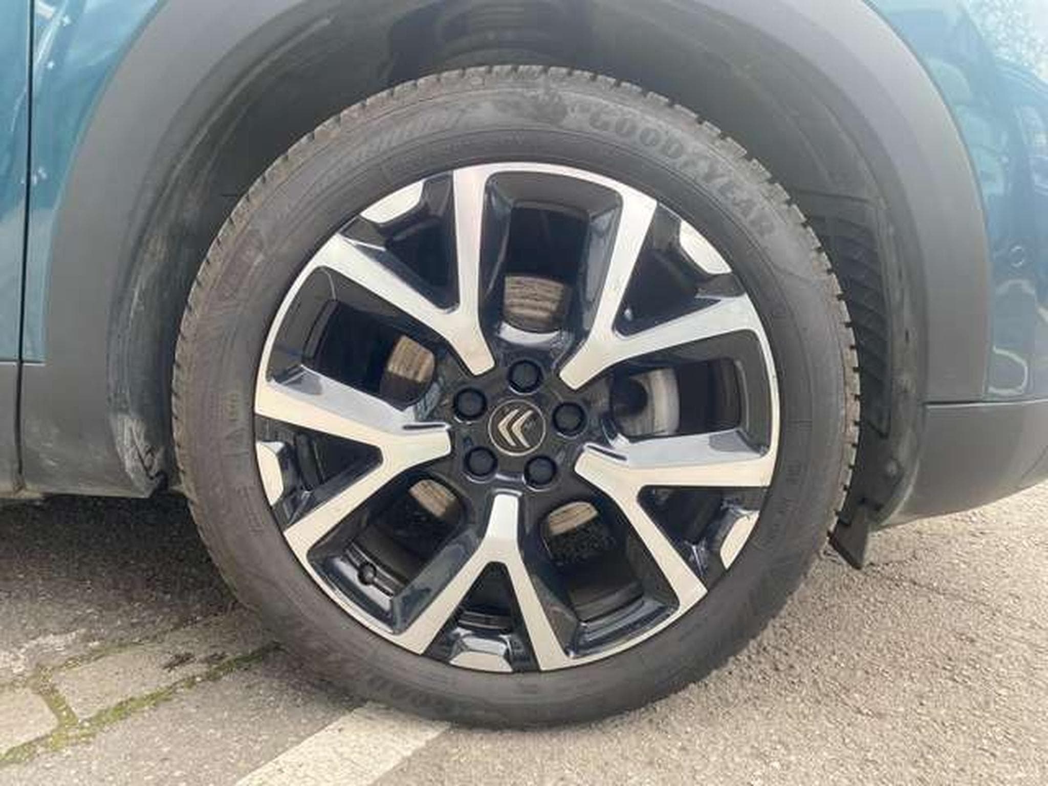 Citroën C5 Aircross BlueHDI 130 BVA S-Pack JUSQU'A 48 MOIS DE GARANTIE (2019) - Photo 17