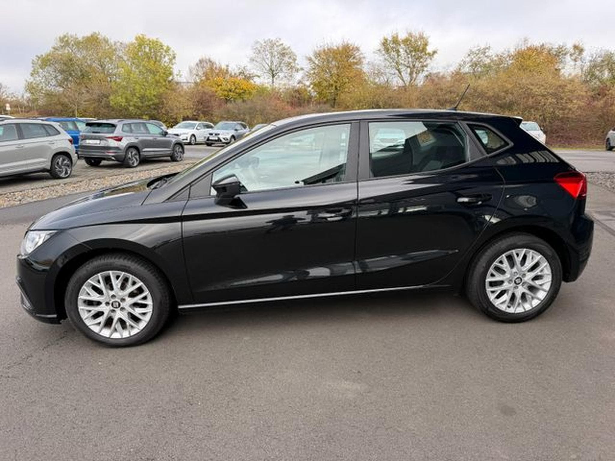 Seat Ibiza Ibiza Style 6-Gang Navi Sitzhz PDC Bluetooth DAB (2019) - Foto 8