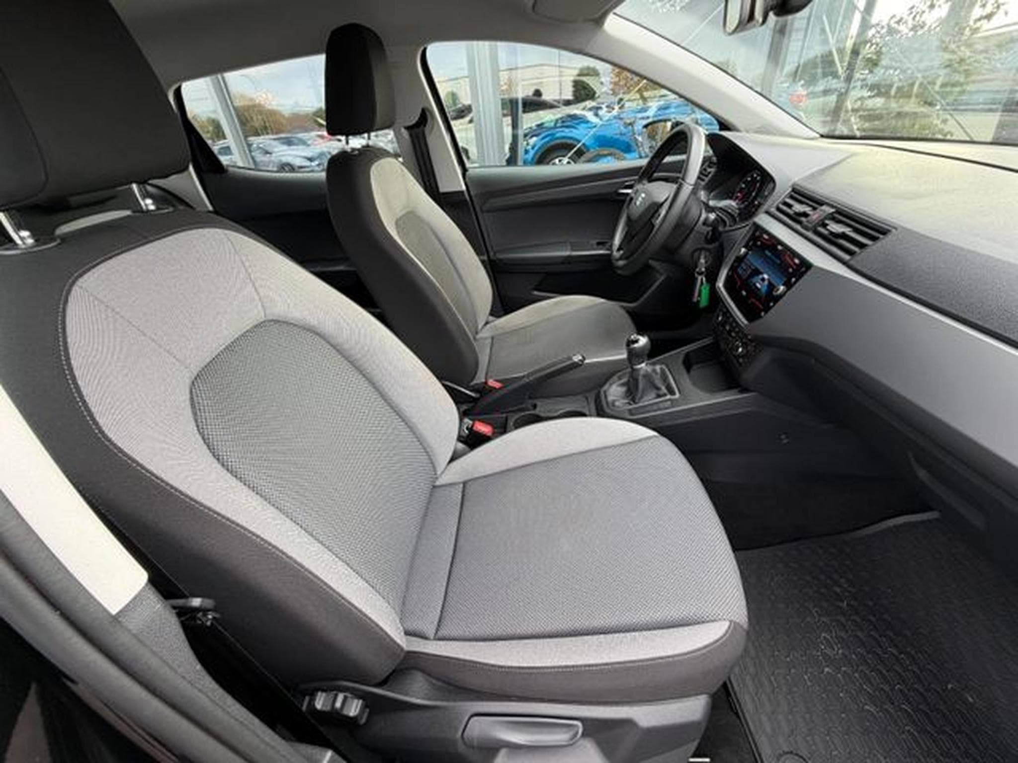 Seat Ibiza Ibiza Style 6-Gang Navi Sitzhz PDC Bluetooth DAB (2019) - Foto 15