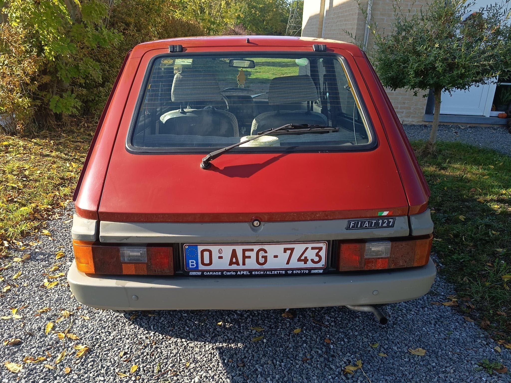 Fiat 127 900 / 5 portes (1983) - Photo 2