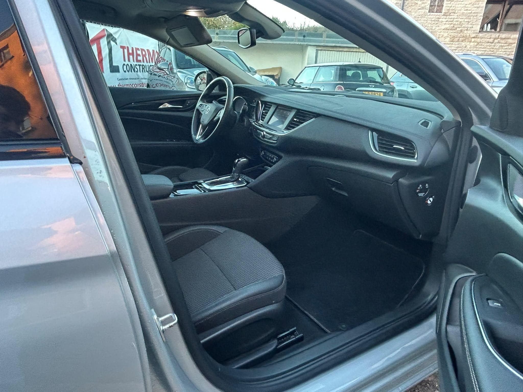 Opel Insignia 1.5 d 122cv AUTOMATIQUE (2021) - Foto 13