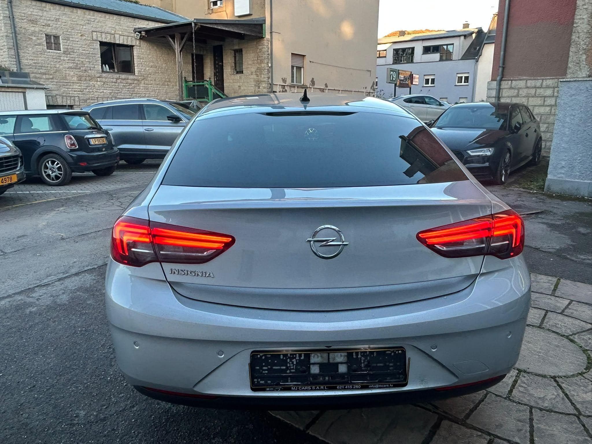 Opel Insignia 1.5 d 122cv AUTOMATIQUE (2021) - Foto 5