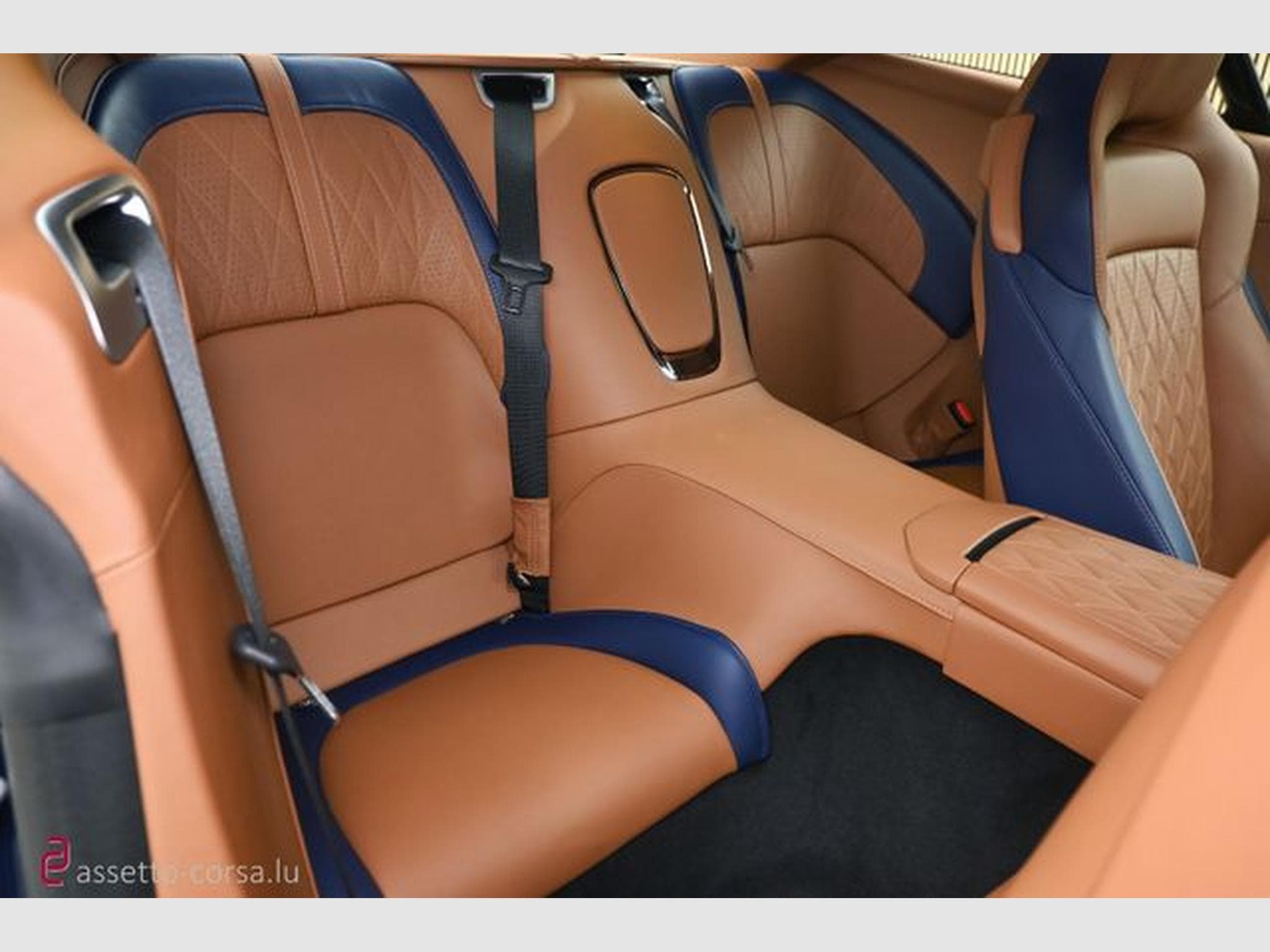 Aston-Martin DB12 DB12 Coupe 4.0 V8*Heritage*1. Hand*Garantie (2025) - Photo 20