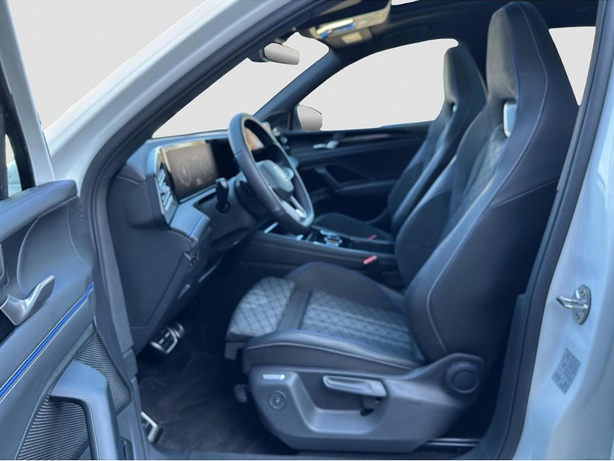 VW Tiguan (2025) - Photo 10