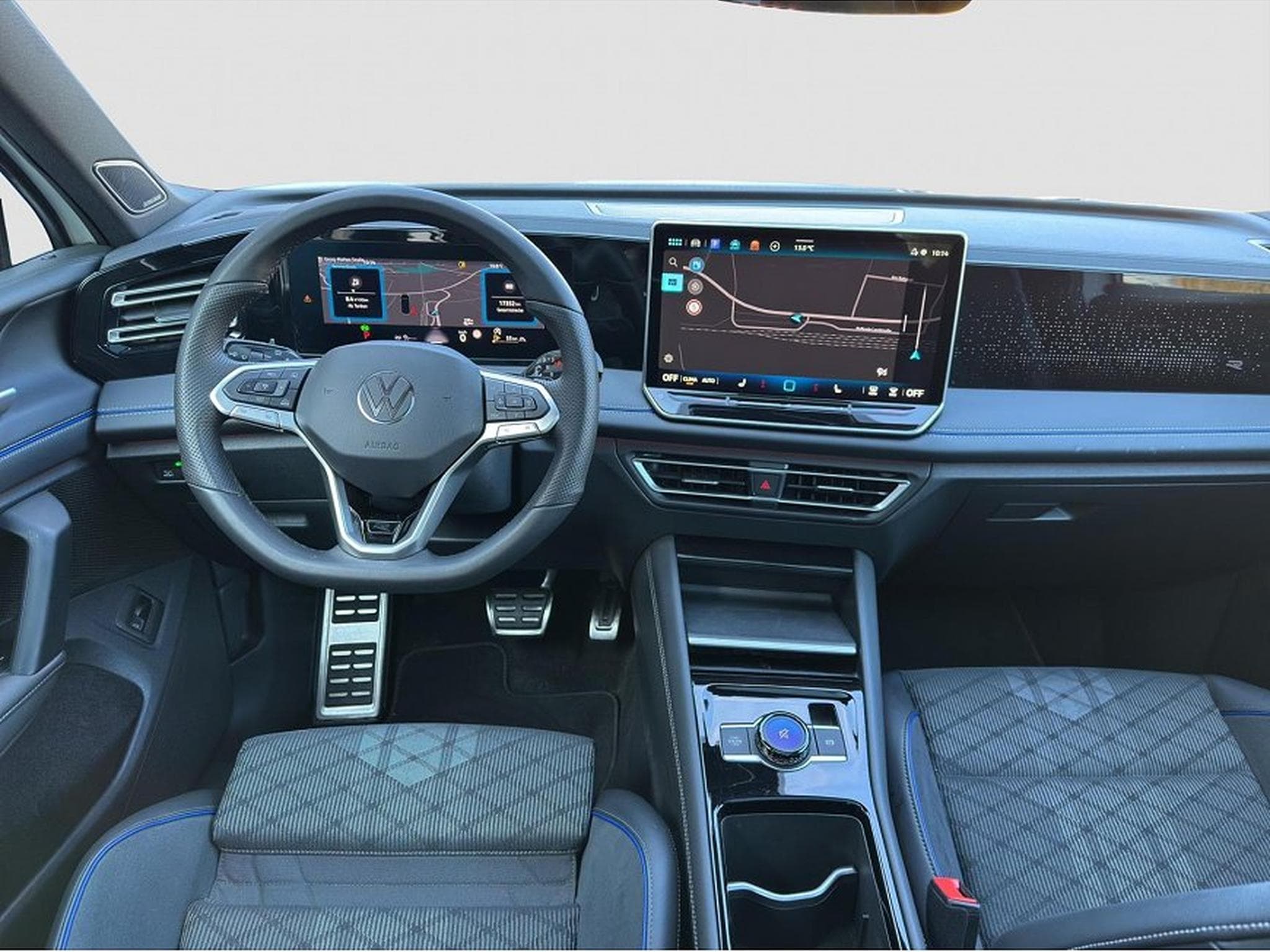 VW Tiguan (2025) - Photo 15