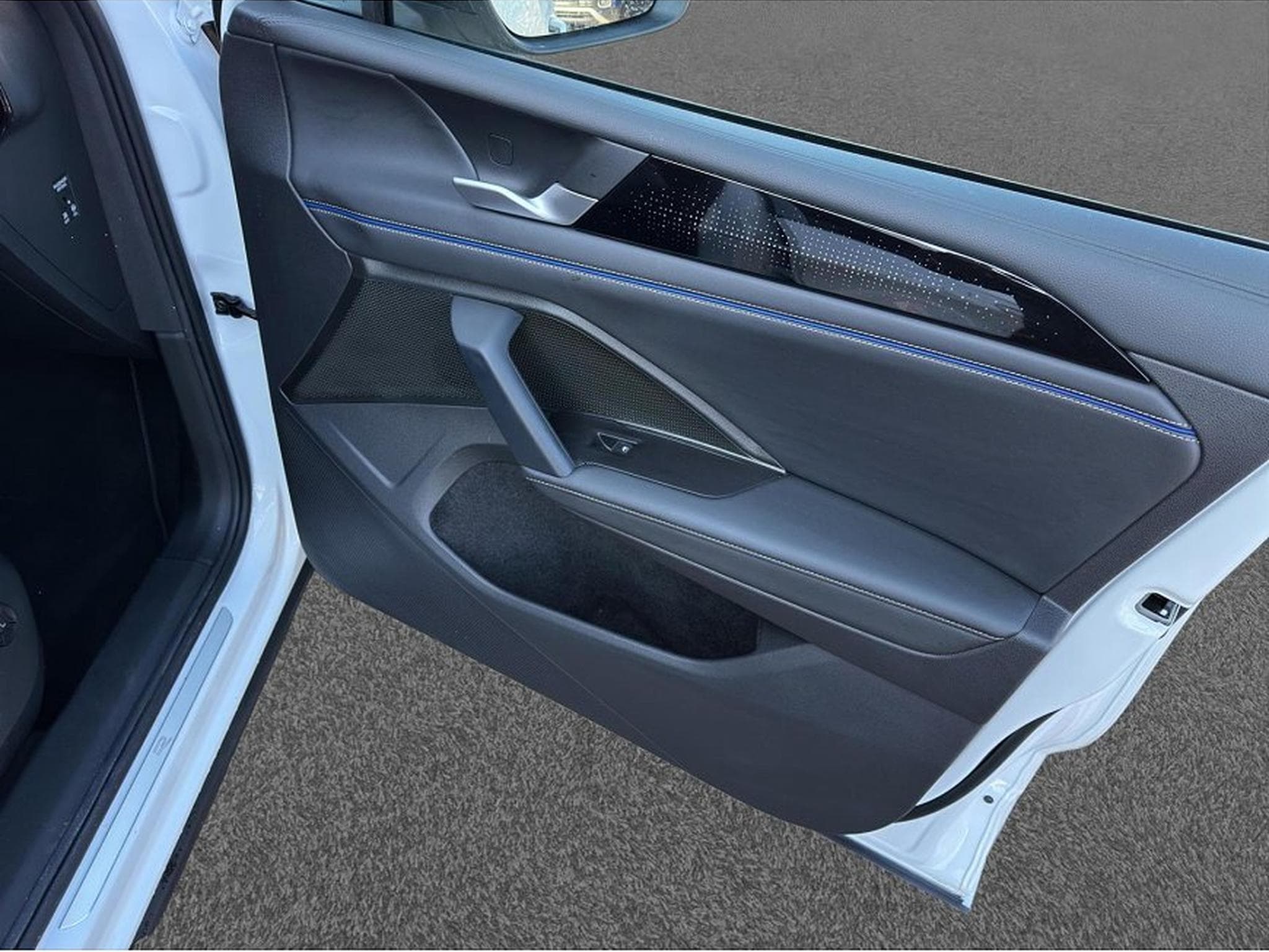 VW Tiguan (2025) - Photo 25