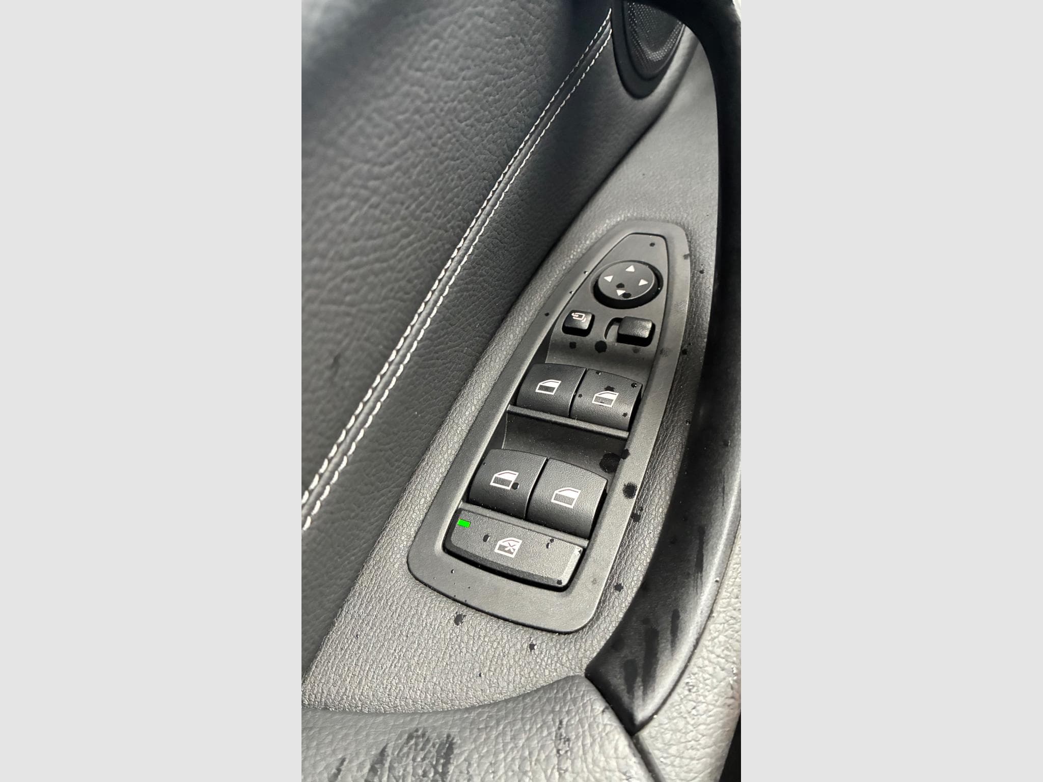 BMW X1 25da xdrive 231ch sport 2015 (2015) - Photo 17