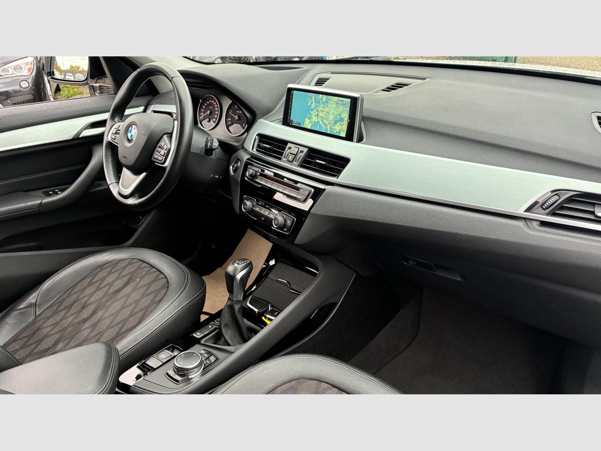 BMW X1 25da xdrive 231ch sport 2015 (2015) - Photo 13