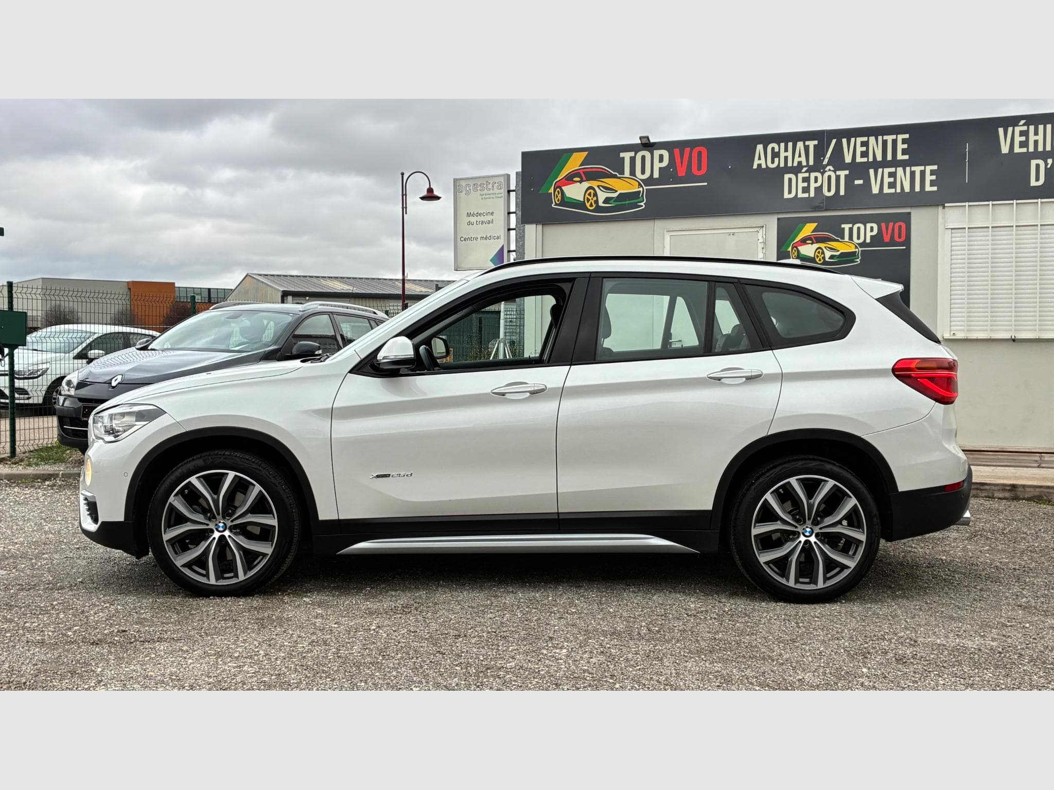 BMW X1 25da xdrive 231ch sport 2015 (2015) - Photo 8