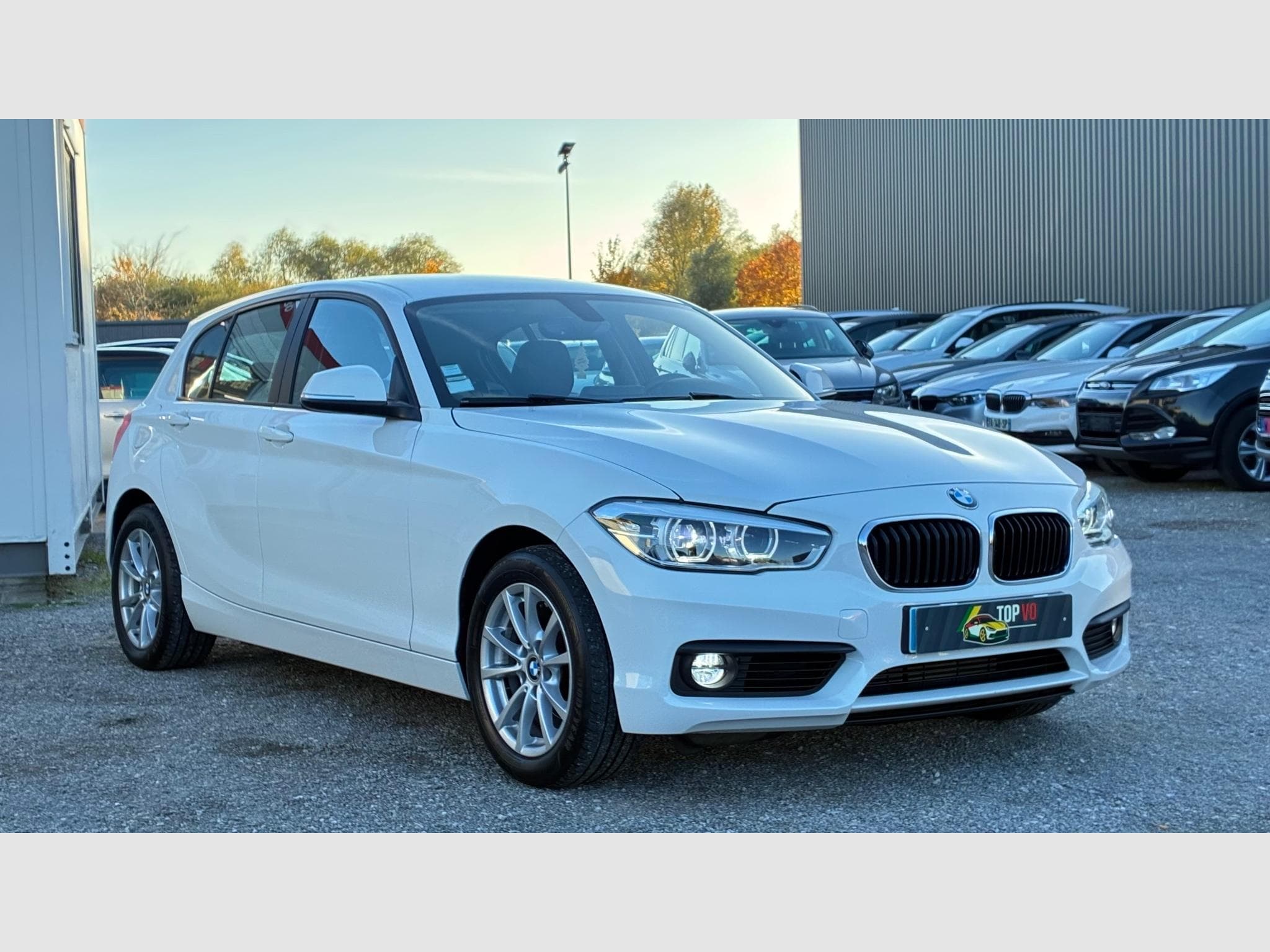 BMW 118 IA 136ch lounge (2017) - Photo 3