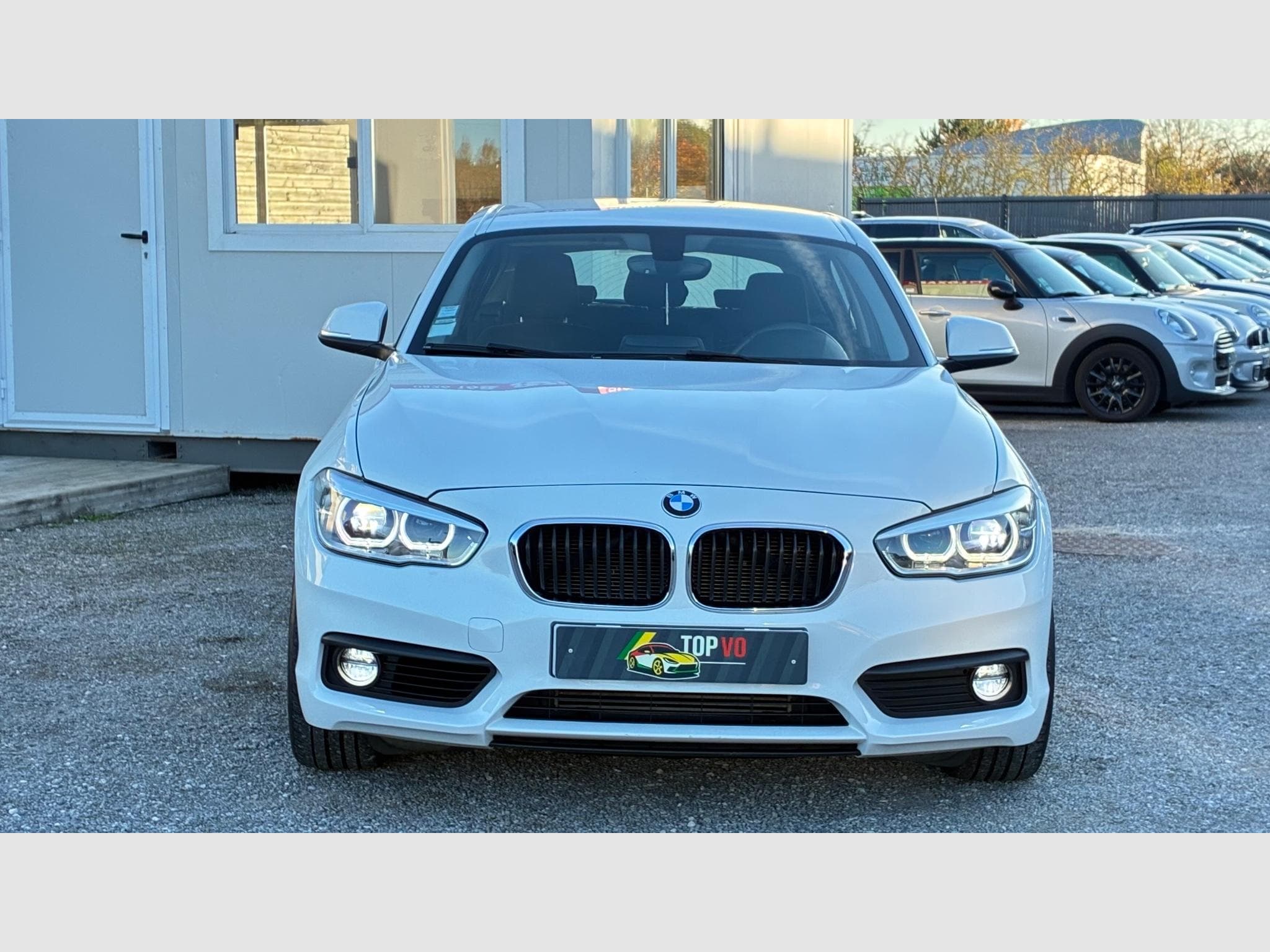 BMW 118 IA 136ch lounge (2017) - Photo 2