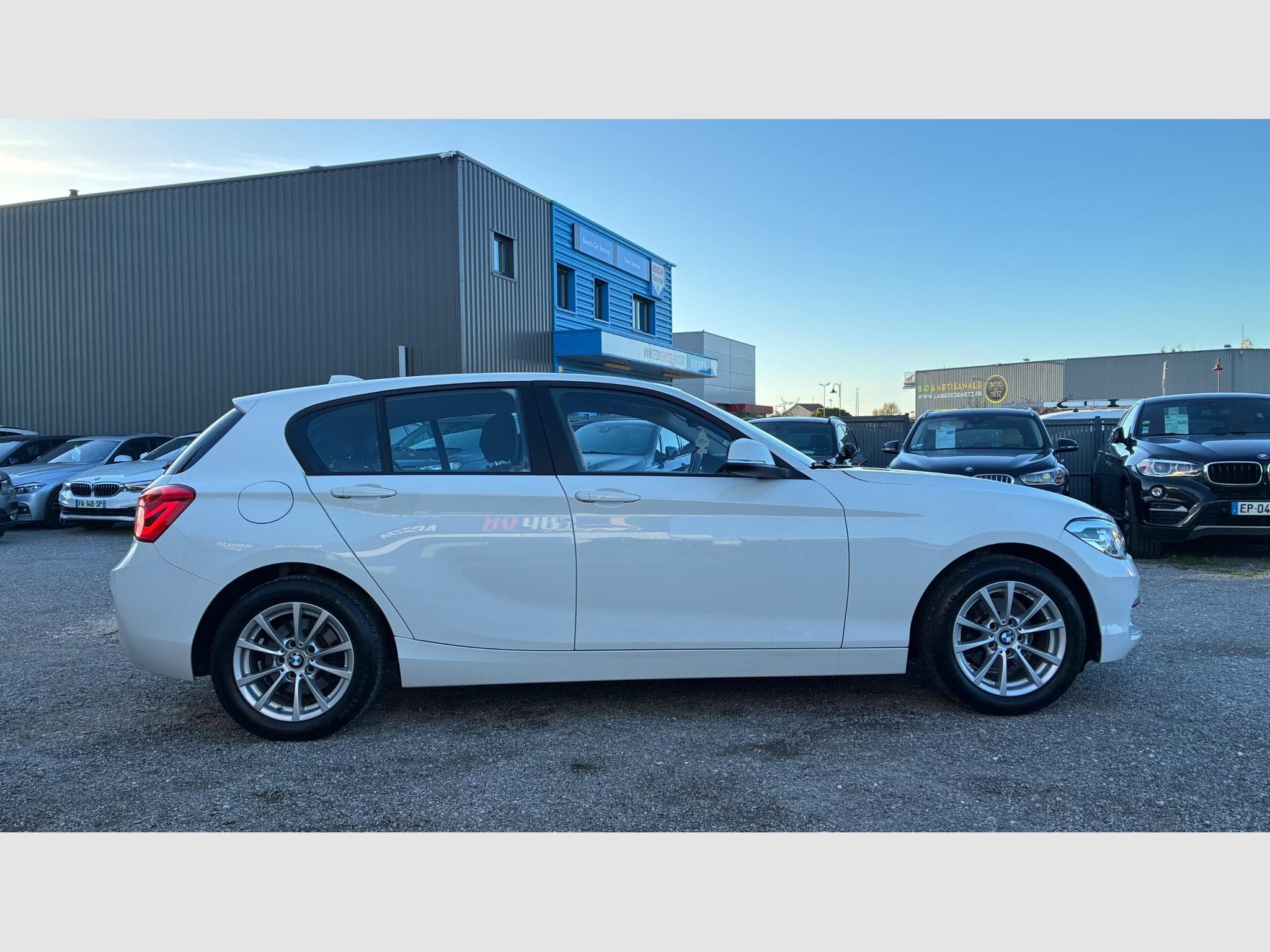 BMW 118 IA 136ch lounge (2017) - Photo 4