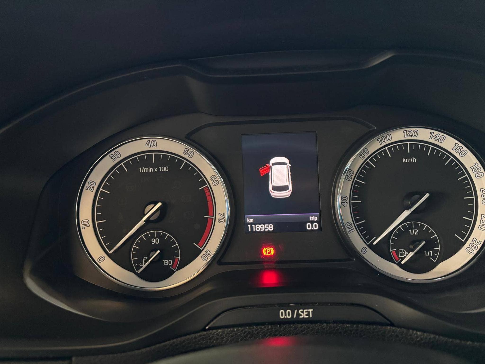 Skoda Karoq Style*1.HAND*1 JAHR PREMIUM GARANTIE* (2019) - Photo 9