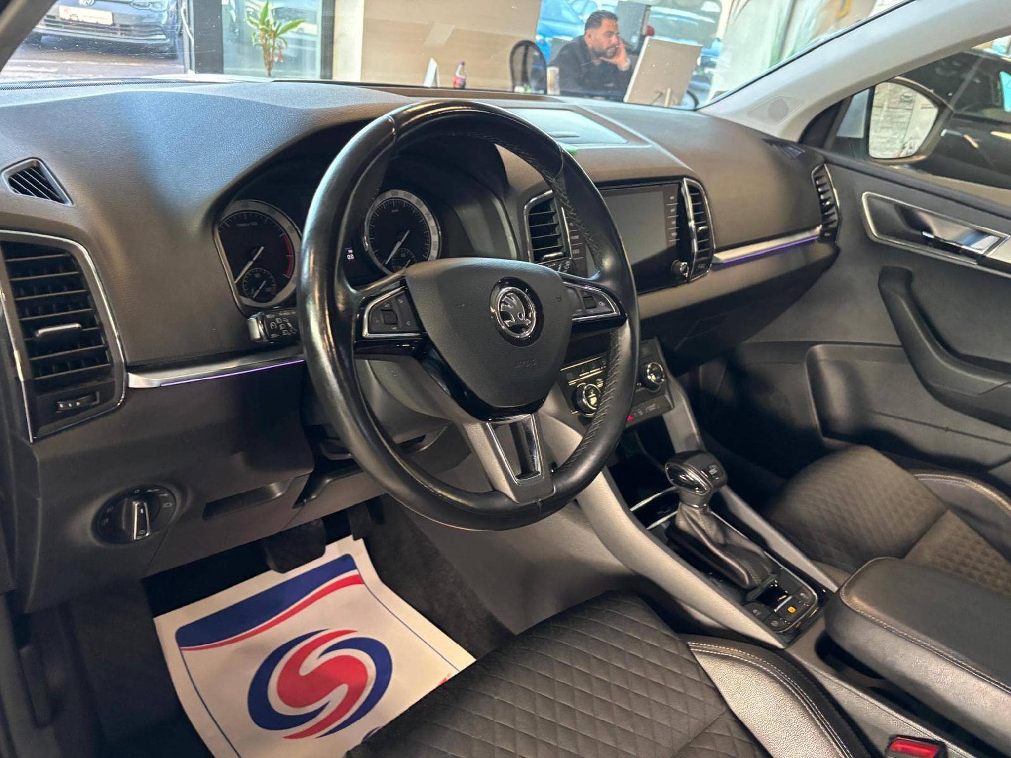 Skoda Karoq Style*1.HAND*1 JAHR PREMIUM GARANTIE* (2019) - Photo 8