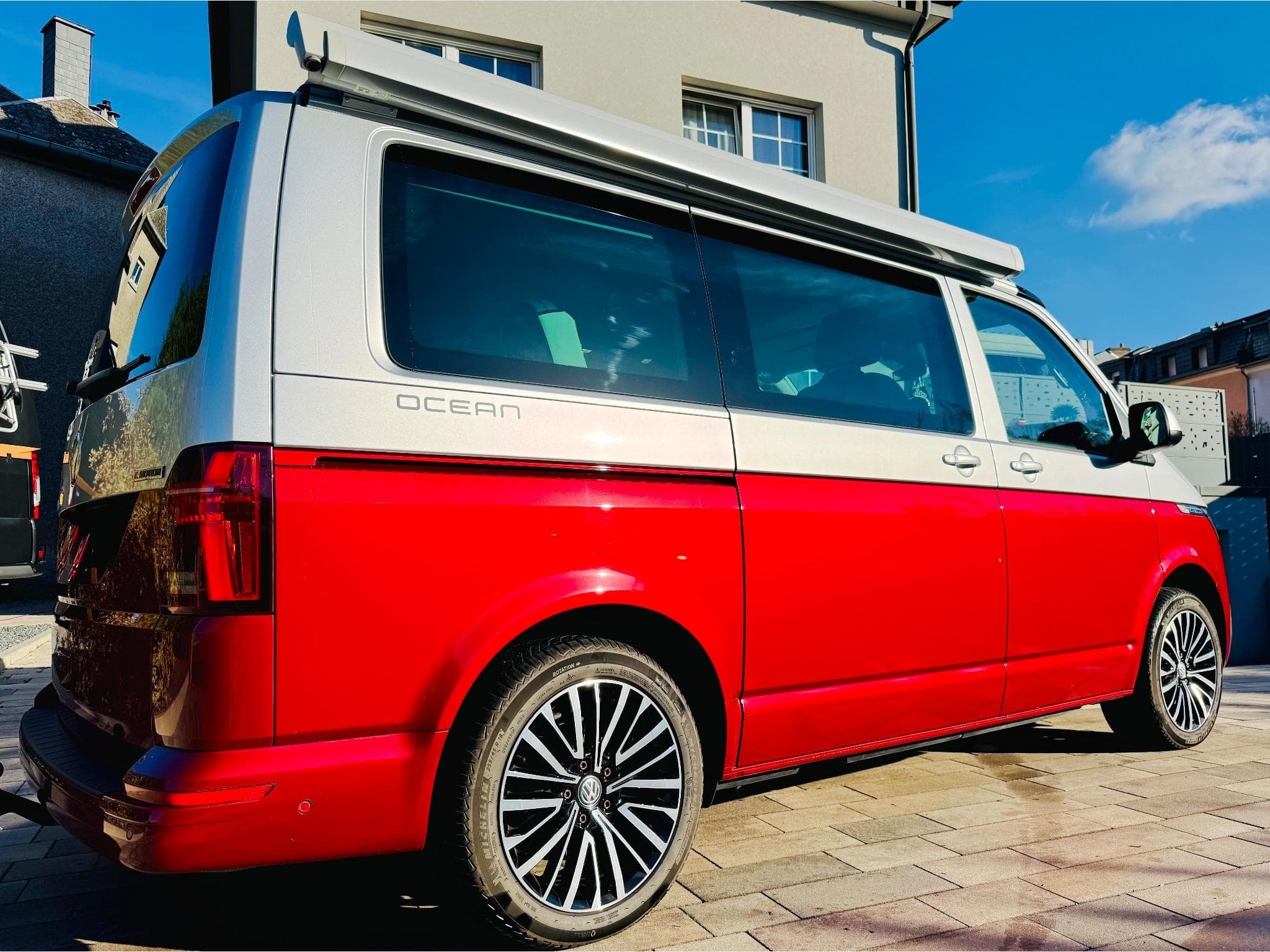 VW T6.1 California Ocean TDI DSG7 4 Motion (2023) - Photo 2