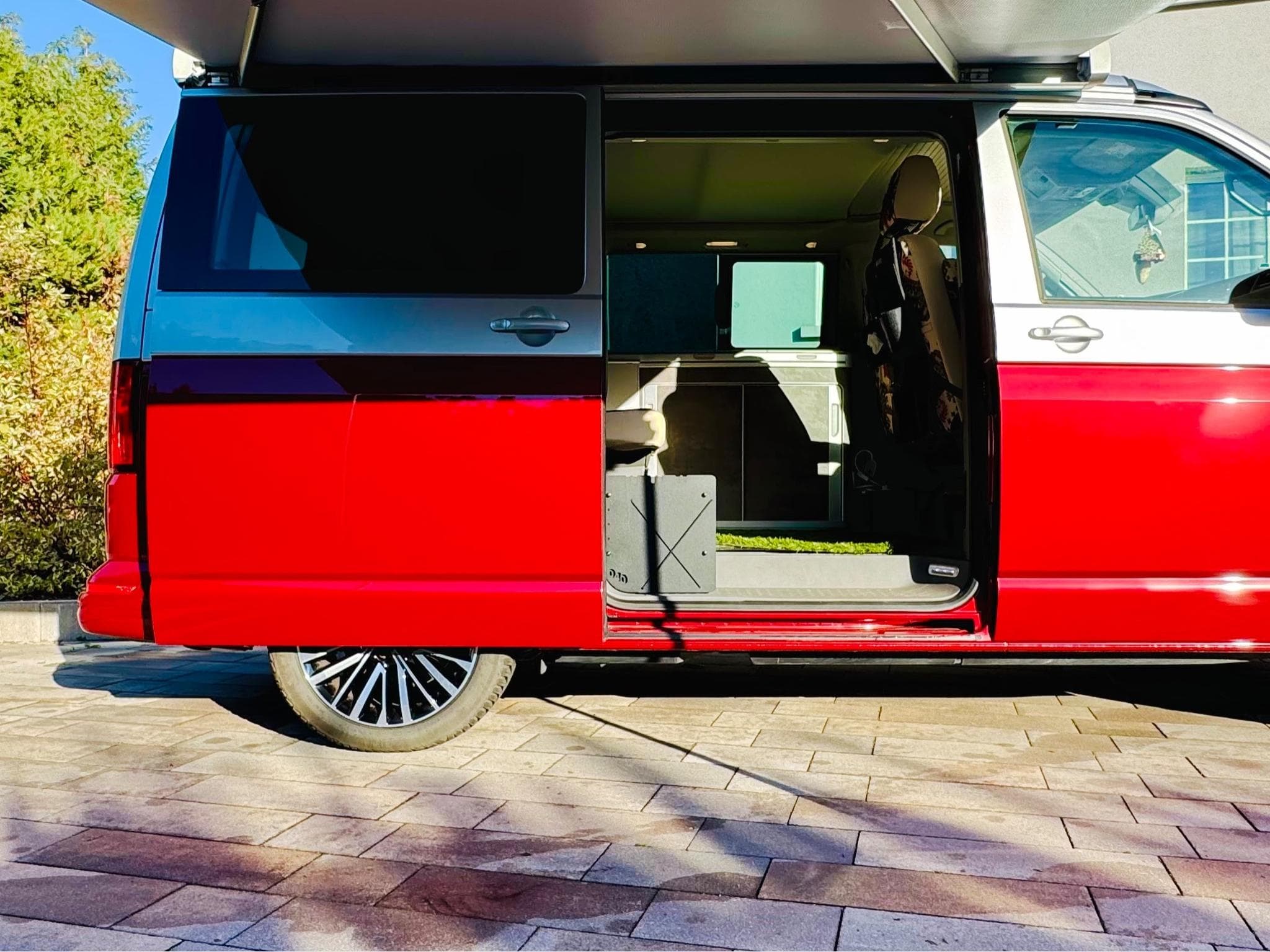 VW T6.1 California Ocean TDI DSG7 4 Motion (2023) - Photo 3