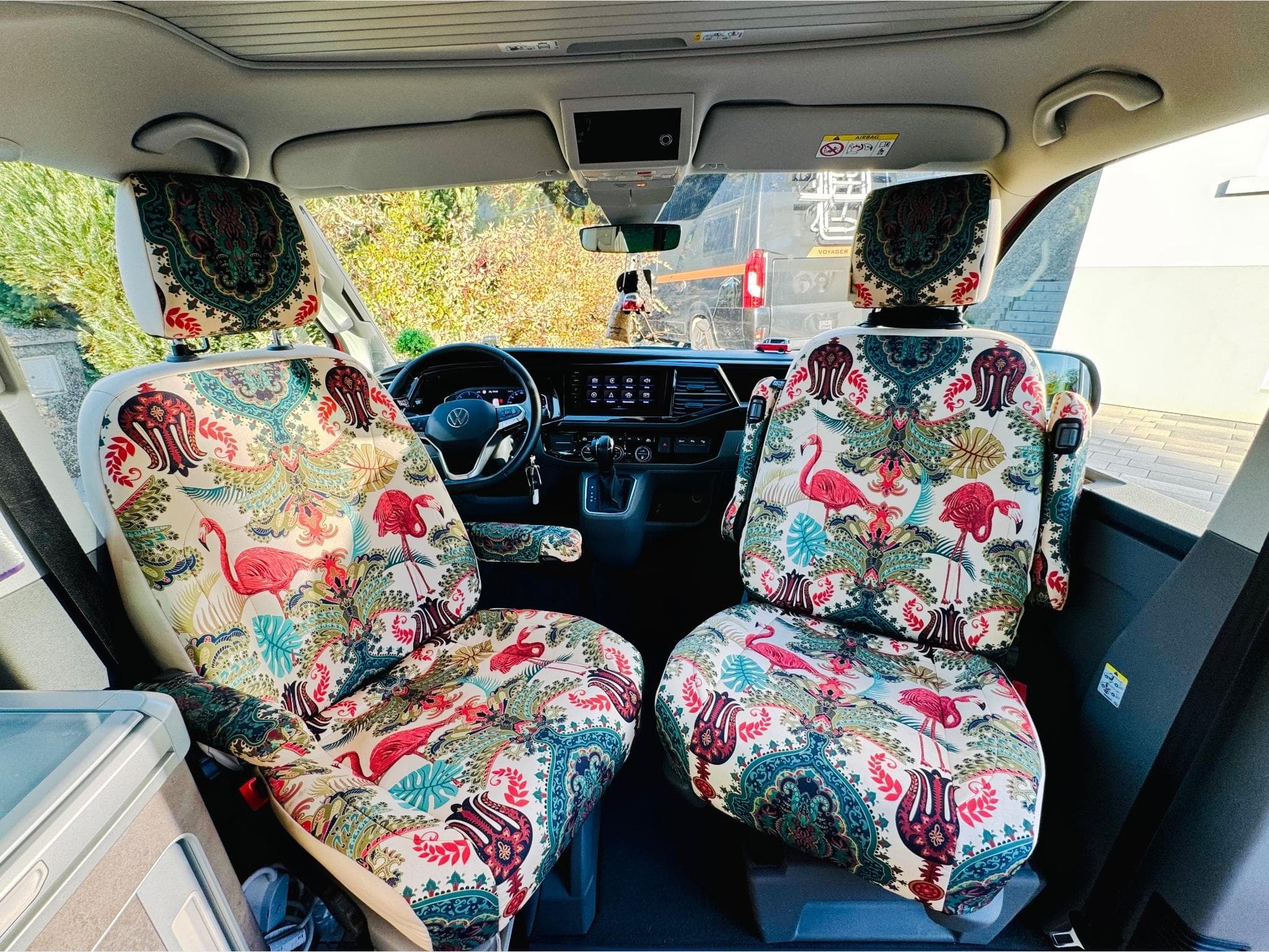VW T6.1 California Ocean TDI DSG7 4 Motion (2023) - Photo 7
