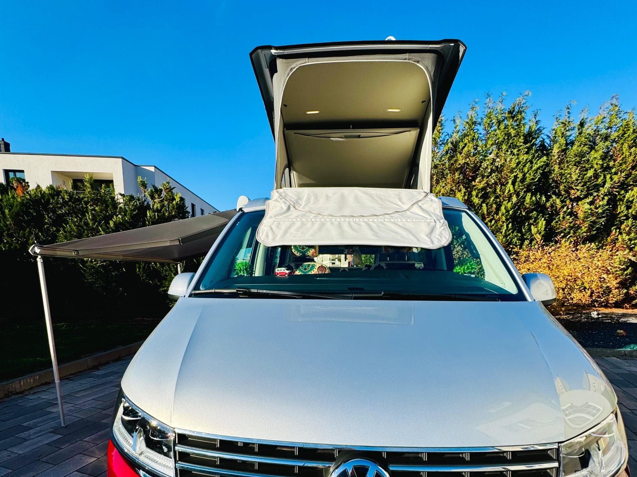 VW T6.1 California Ocean TDI DSG7 4 Motion (2023) - Photo 13