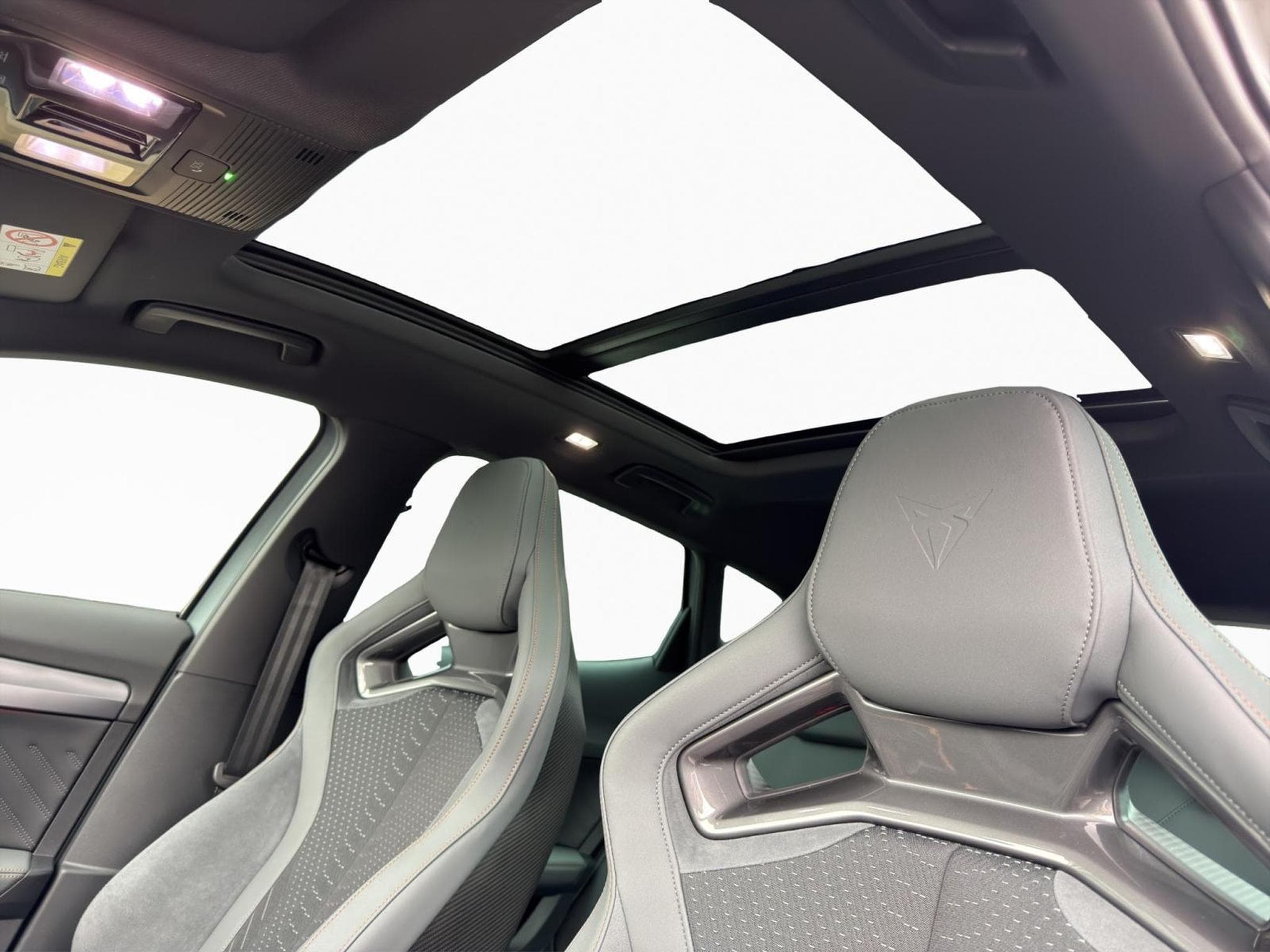 Cupra Formentor VZ5 (2026) - Photo 11