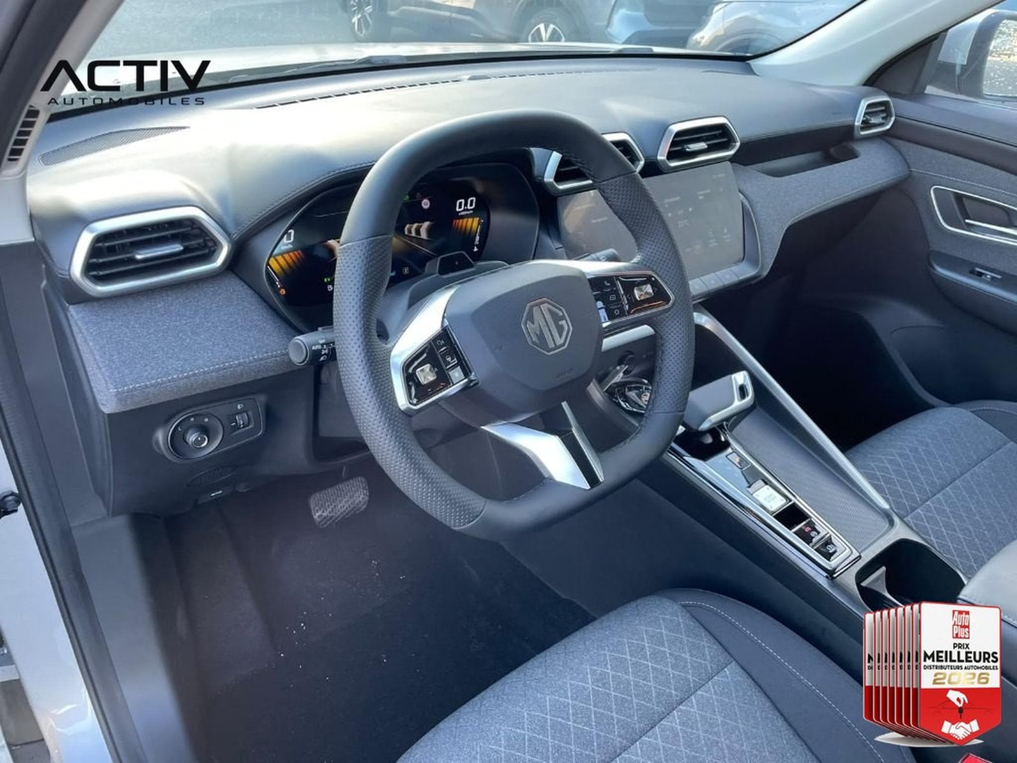 Mg ZS 1.5 L Hybrid+ 197 ch Comfort (2026) - Foto 11