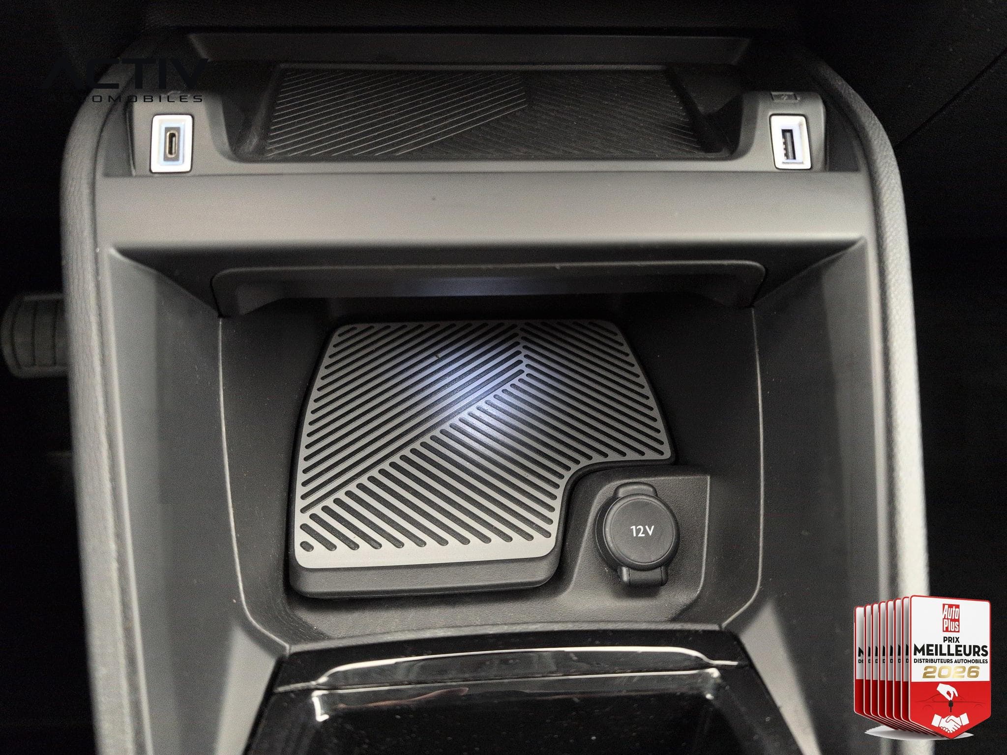 Citroën C4 Hybride 145 ch e-DCS6 Plus (2025) - Foto 19