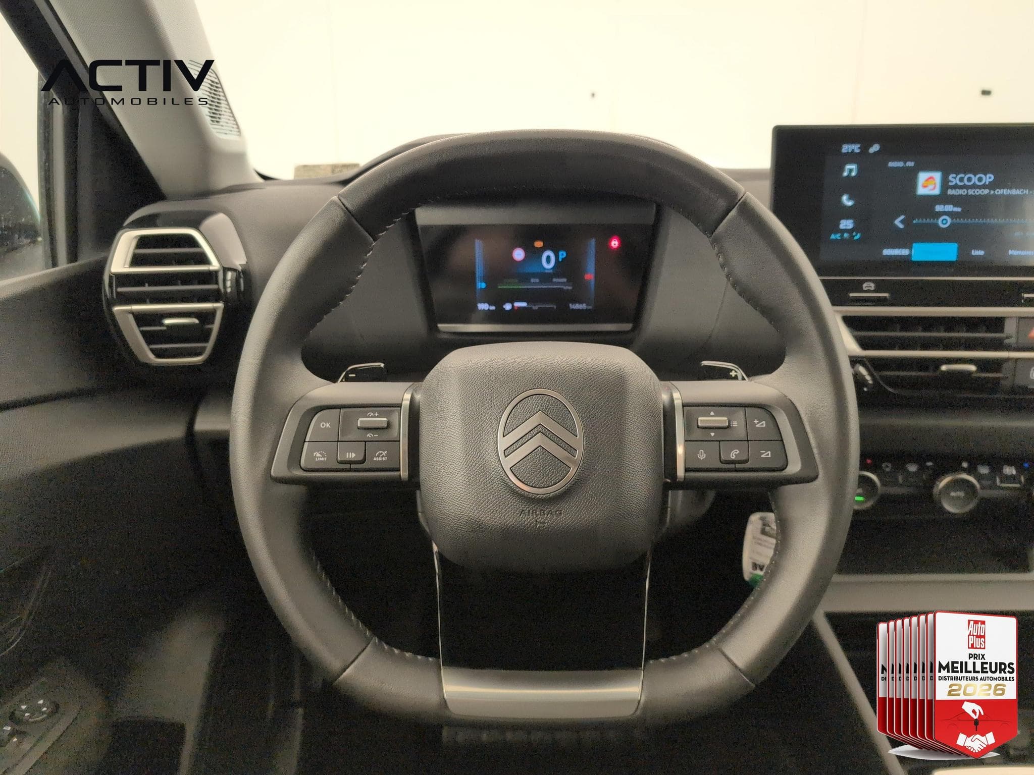 Citroën C4 Hybride 110 ch e-DCS6 You (2025) - Foto 18