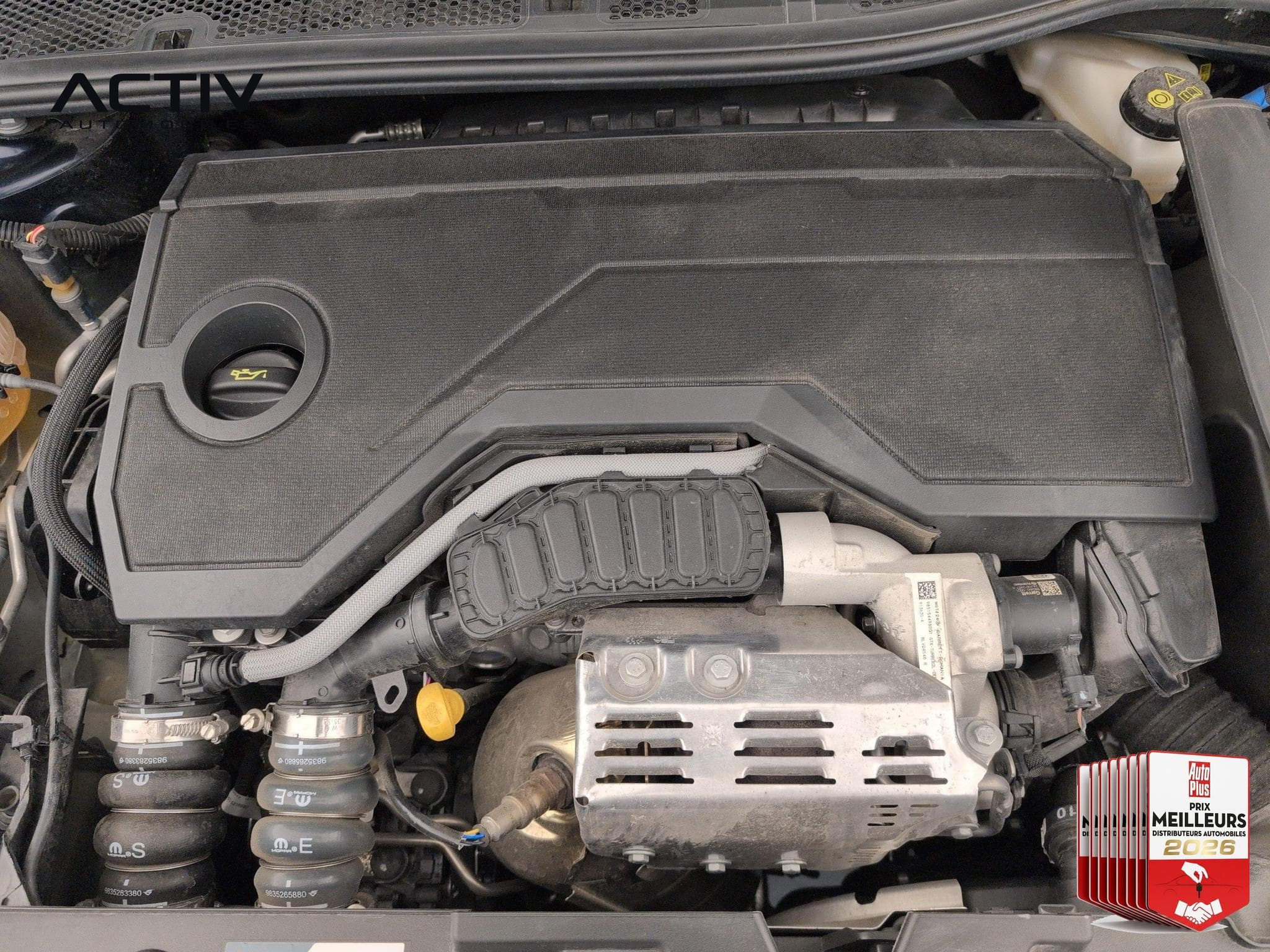 Citroën C4 Hybride 110 ch e-DCS6 You (2025) - Foto 25